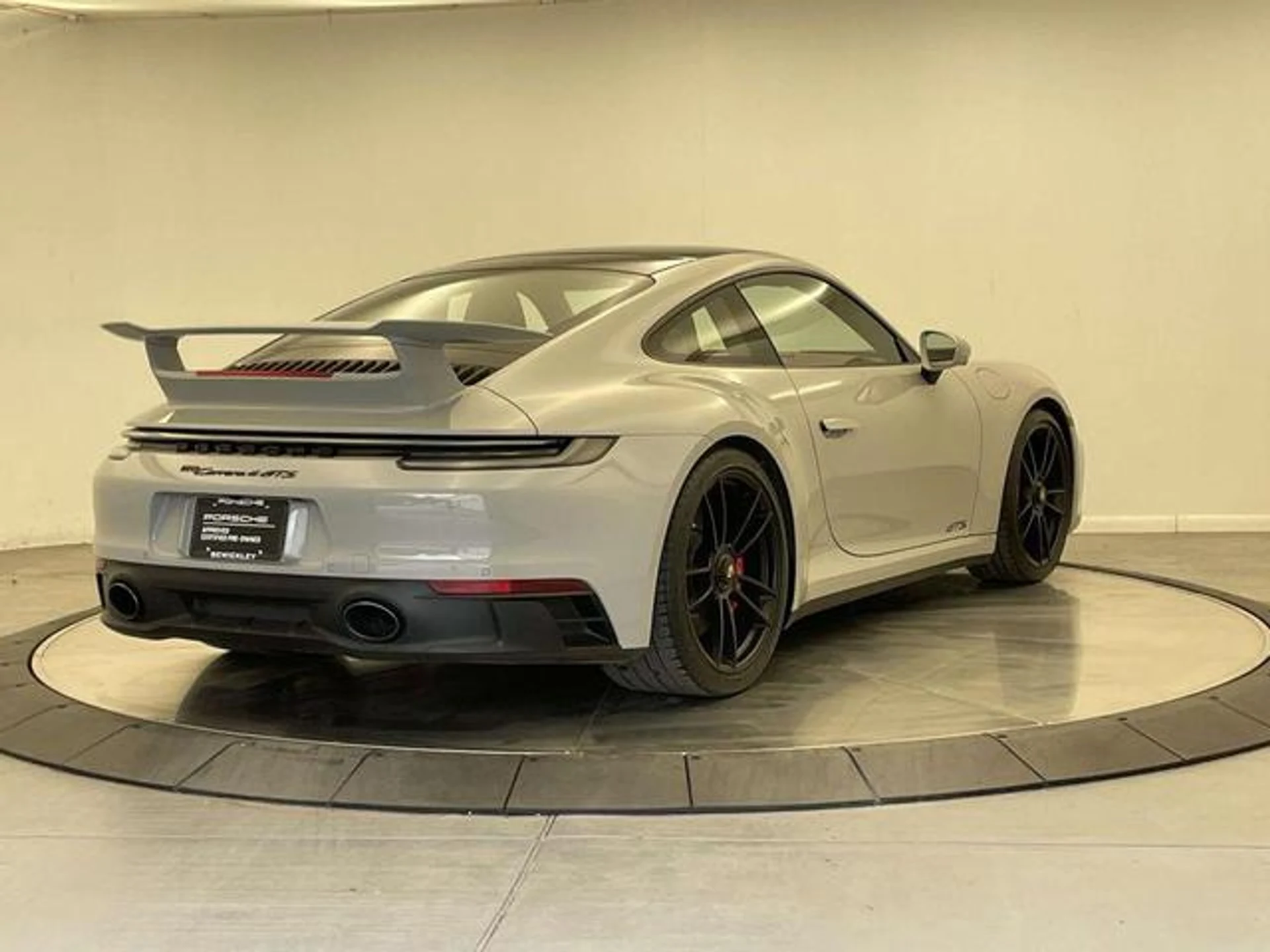 mph006_359850230_Ylh_N_La_V6a_a_Ys8ba_MKM_r_I_Cpq8_d0d750c8c5