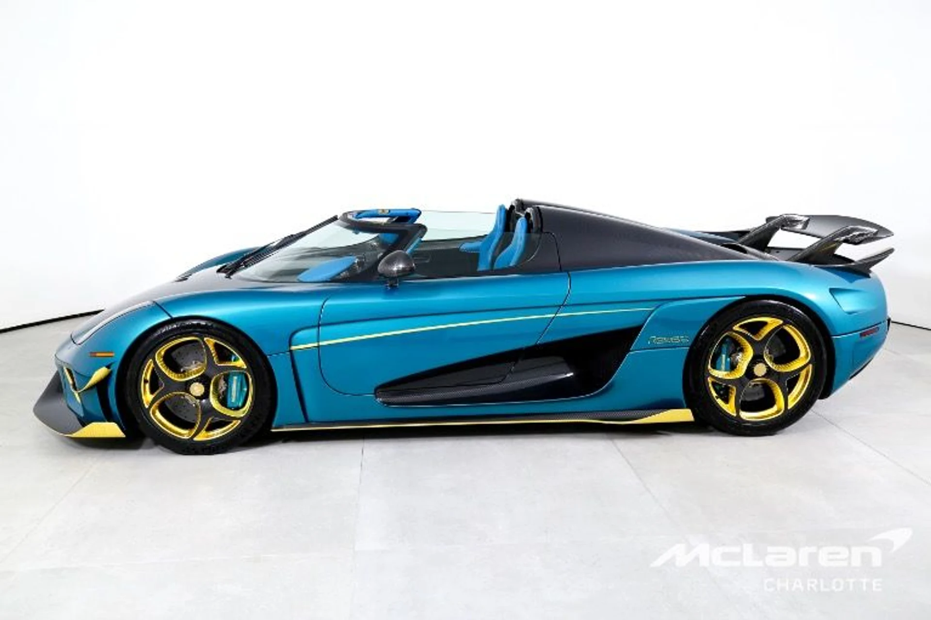 mph006_3604288117_Used_2021_KOENIGSEGG_REGERA_82a2b880b1