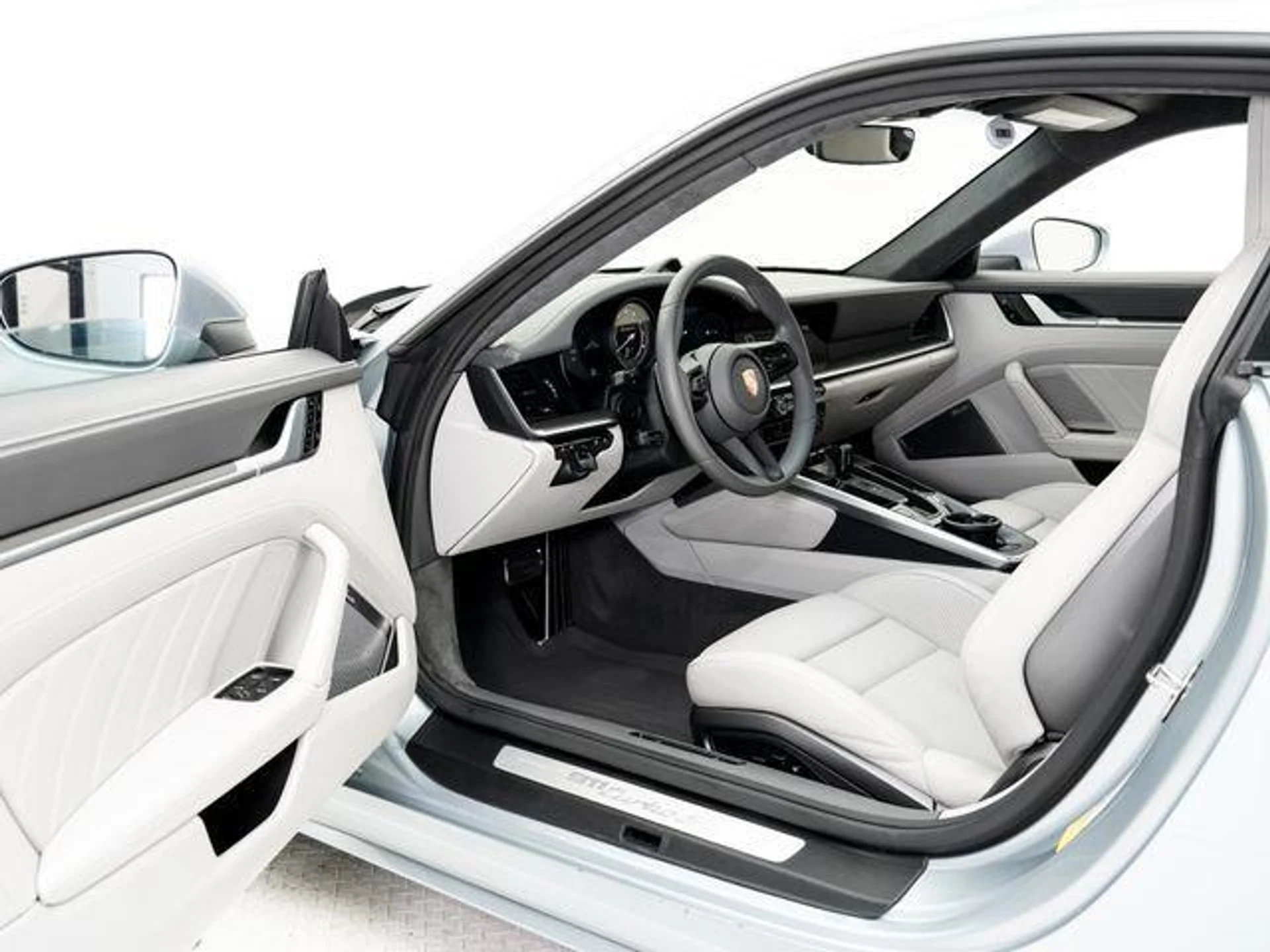 mph006_360693069_j_EOE_7a7d4_Z_i_f5_Lo4t_Q_Edvyae4_dc6f1038a3