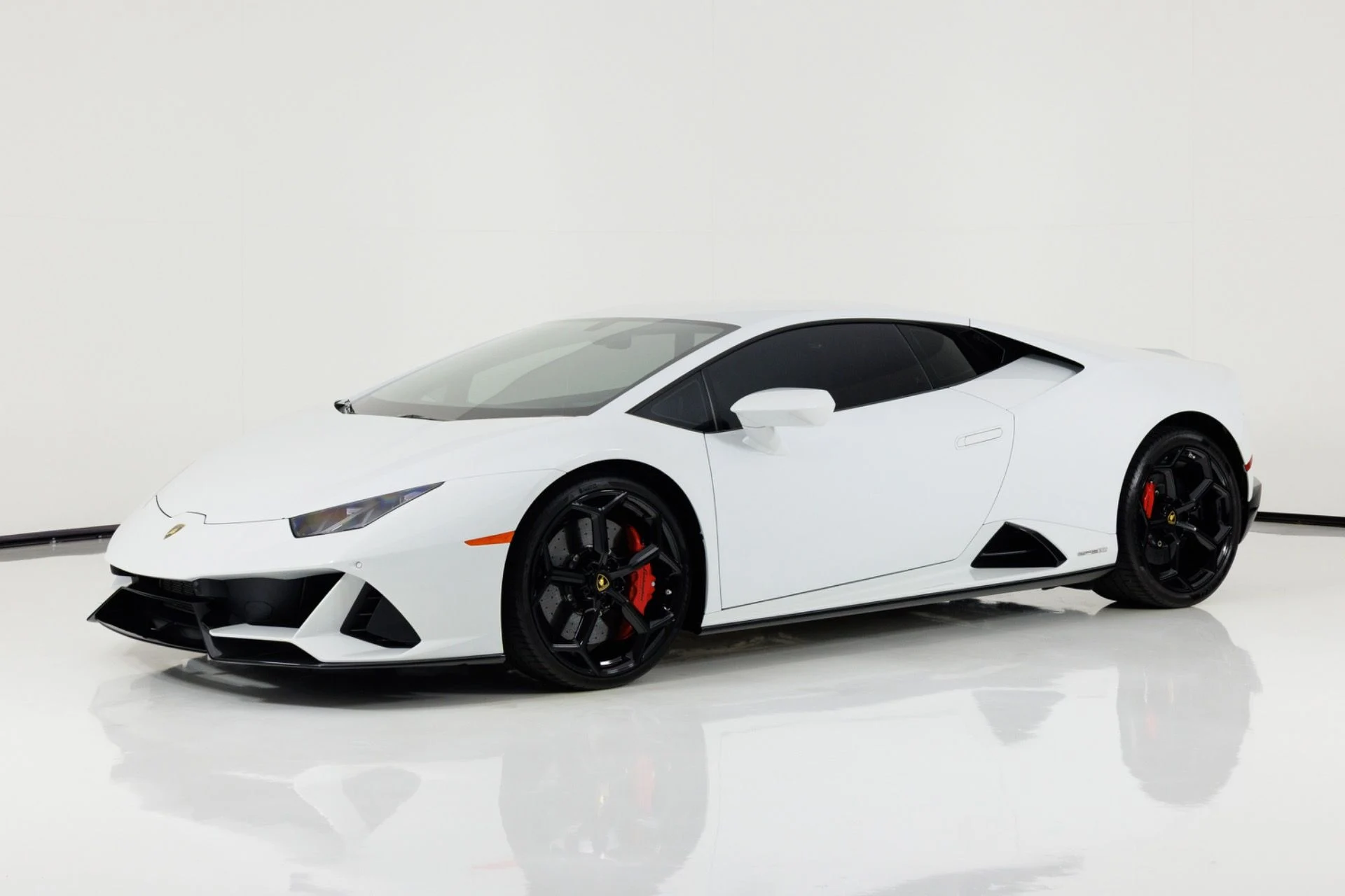 mph006_3608860380_Used_2020_Lamborghini_Huracan_LP_640_4_EVO_1779139546_26cca2a089