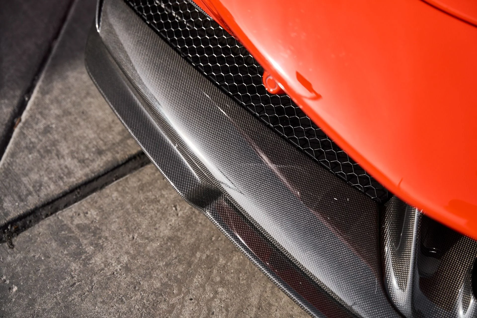 mph006_3609608360_Used_2022_Ferrari_SF_90_Spider_Base_1770767893_d95b126392