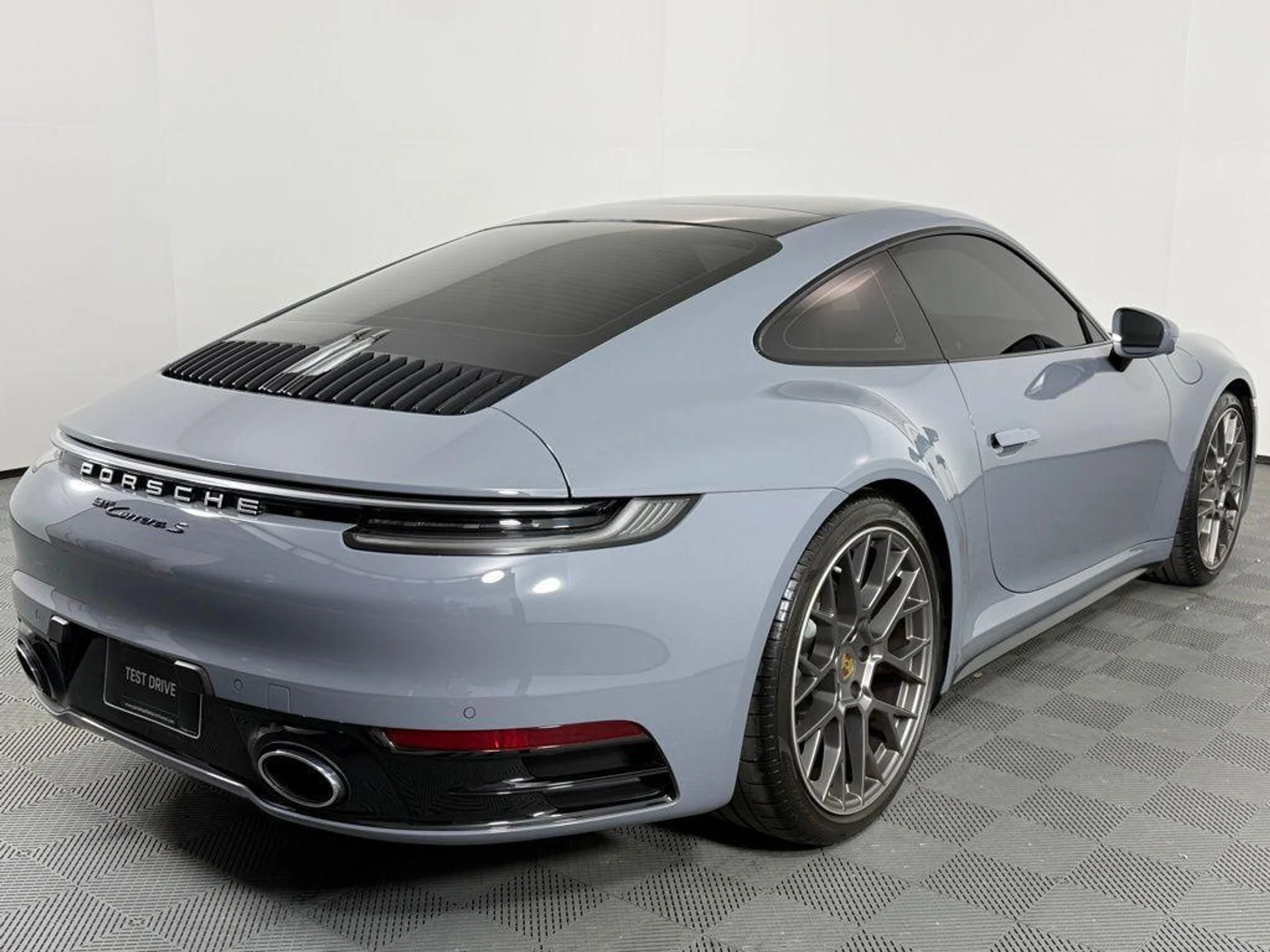 mph006_361156422_Dp4_V5_Mv_JJ_k_Stz_Uc_C_Oy6q5xik_WM_4f1ddcdaaa