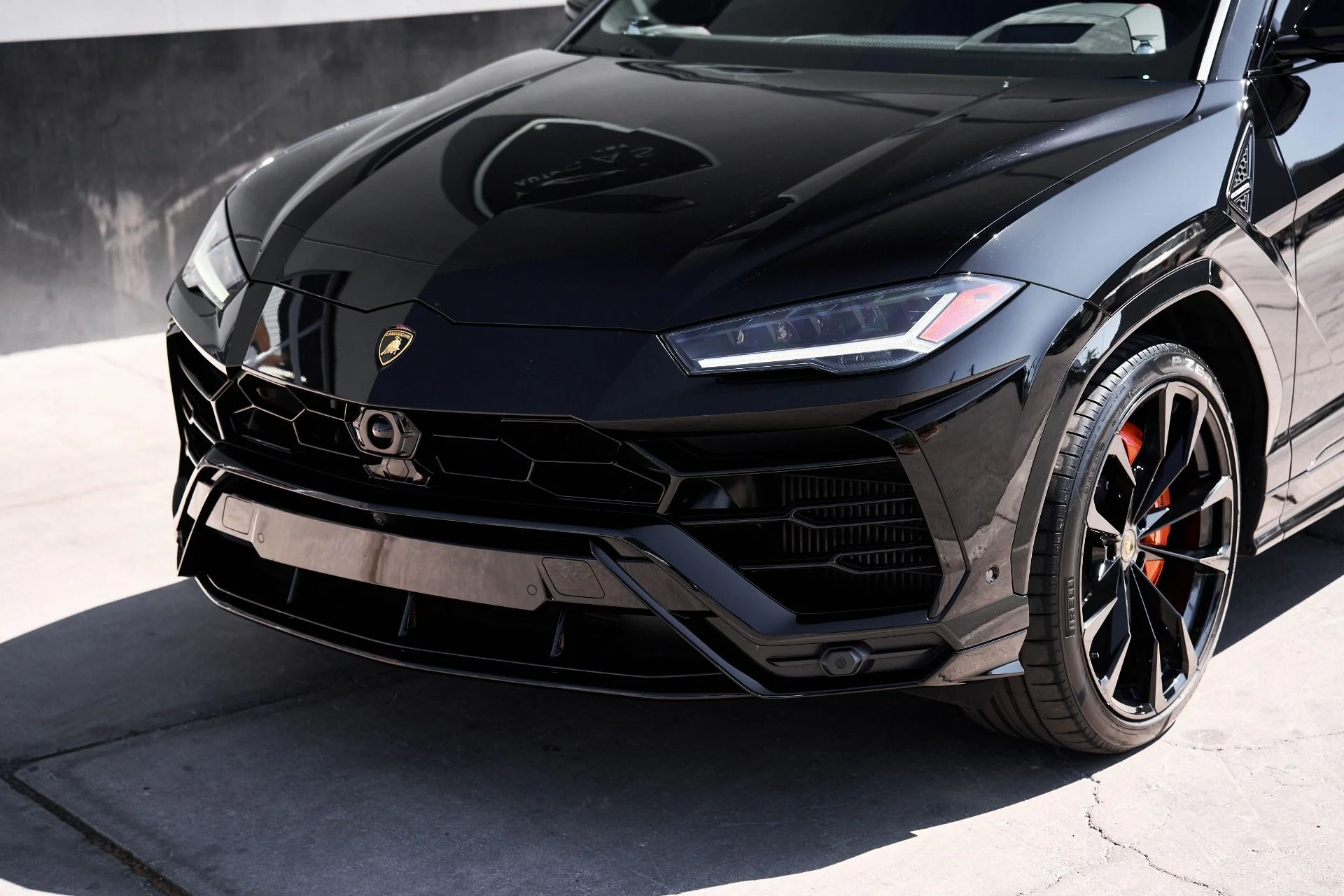 mph006_3624999656_Used_2022_Lamborghini_Urus_1753311555_45f75e9c67