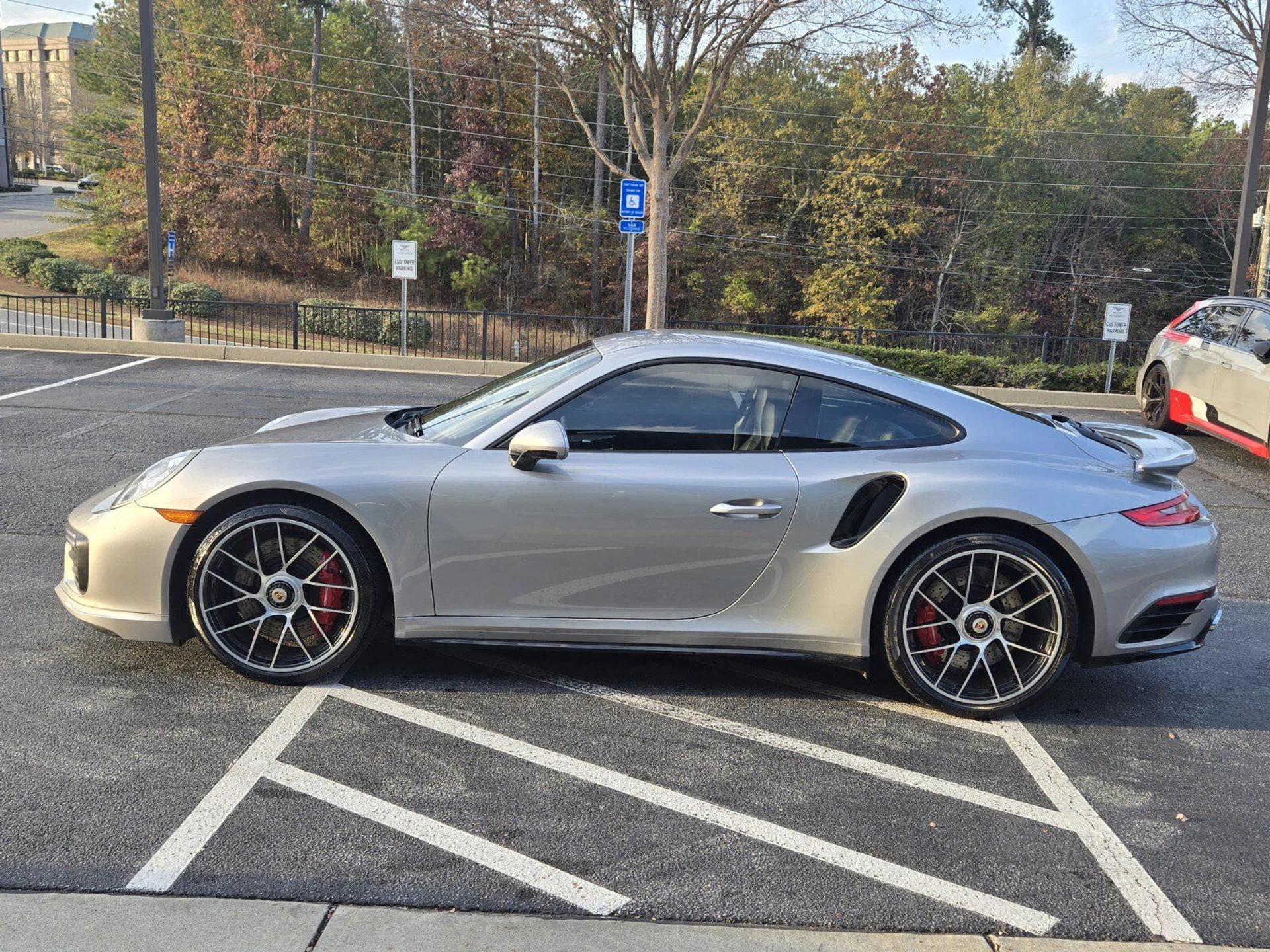 mph006_36250094_1a3df7247cf8ada4ad1616065deffe17x_6189d1d50c