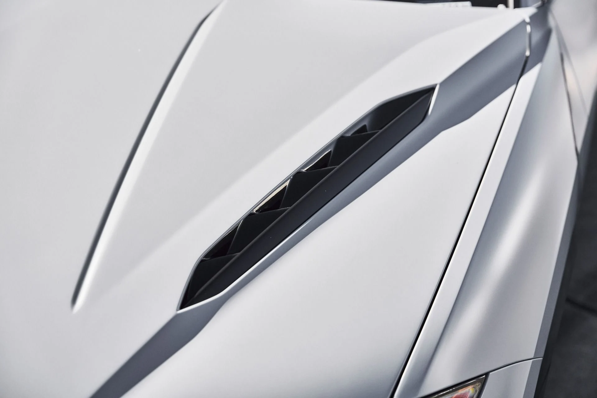 mph006_3625826497_Used_2024_Lamborghini_Urus_S_1779209008_2409da25d0