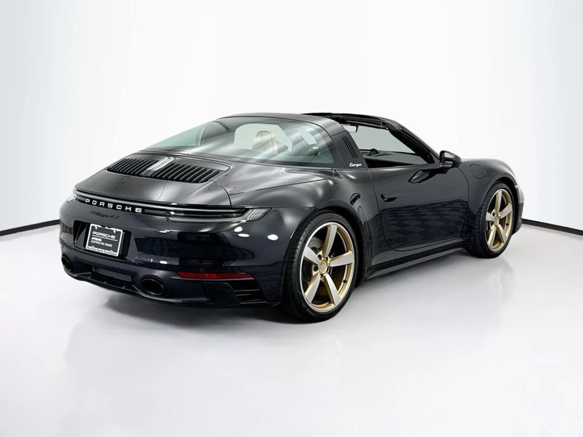 mph006_3631533592_used_2024_porsche_911_targaedition50yearsporschedesign_8119_22988931_7_1024_3a652648f8