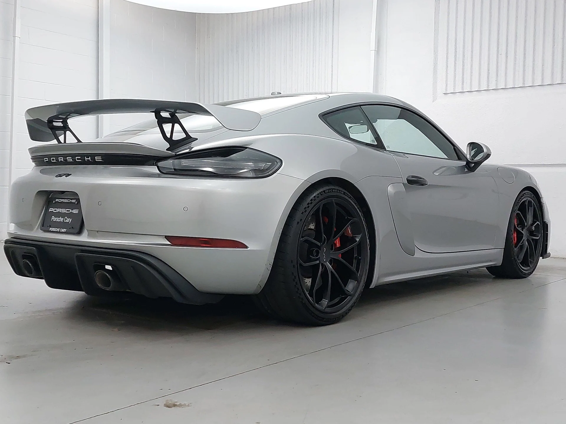 mph006_3633150021_0ebd5698b204922e2bbbc61cb64be217x_ff5f32b910