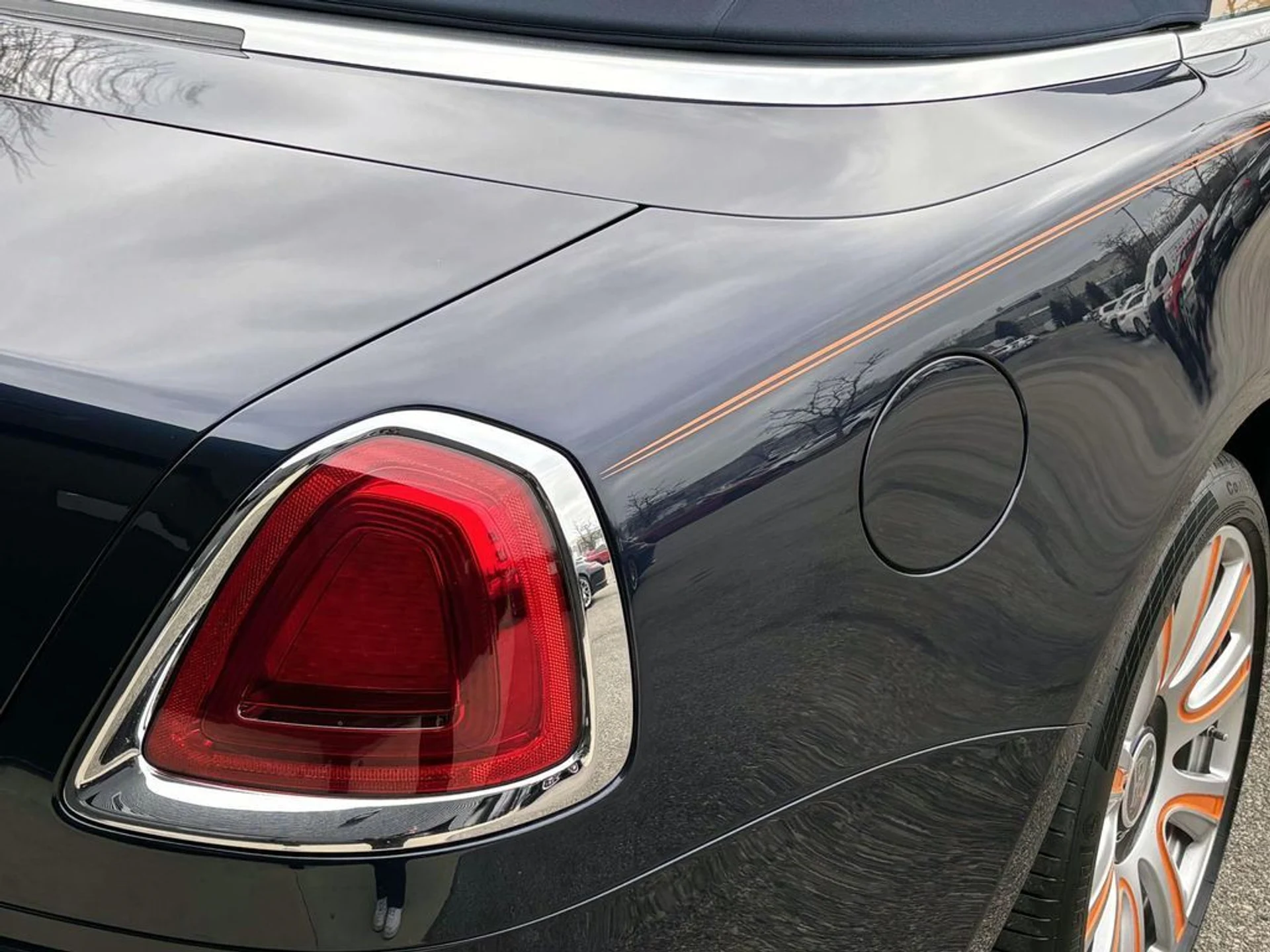 mph006_3634516096_8ec7416f29d81d2a34541a147b300fedx_15814db5ab