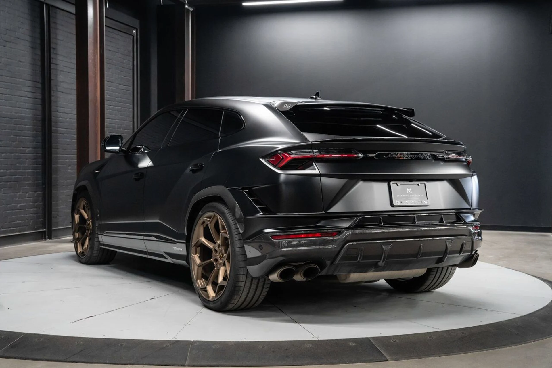 mph006_3640006173_lamborghini_urus_2023_2faea76e85