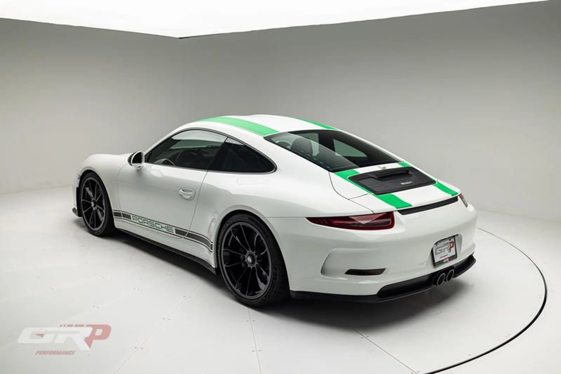 mph006_3640497187_06_EF_7_F8_B_0_B56_4_A62_ACBF_01_DD_34233622_c5ebb6f3f0