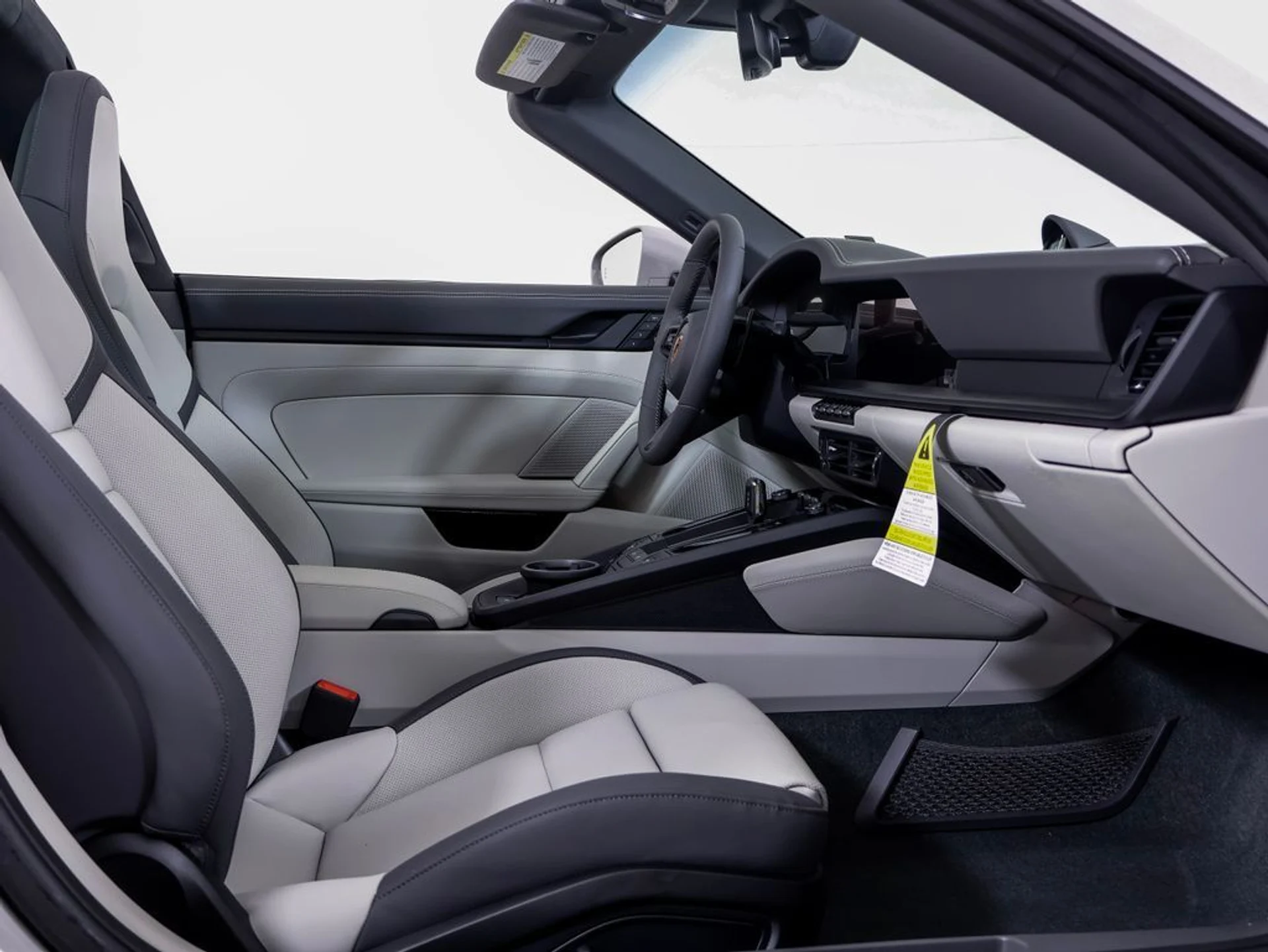 mph006_3645530880_68846ed2260bdeff27bab75779470a4ex_0f84ca17e2