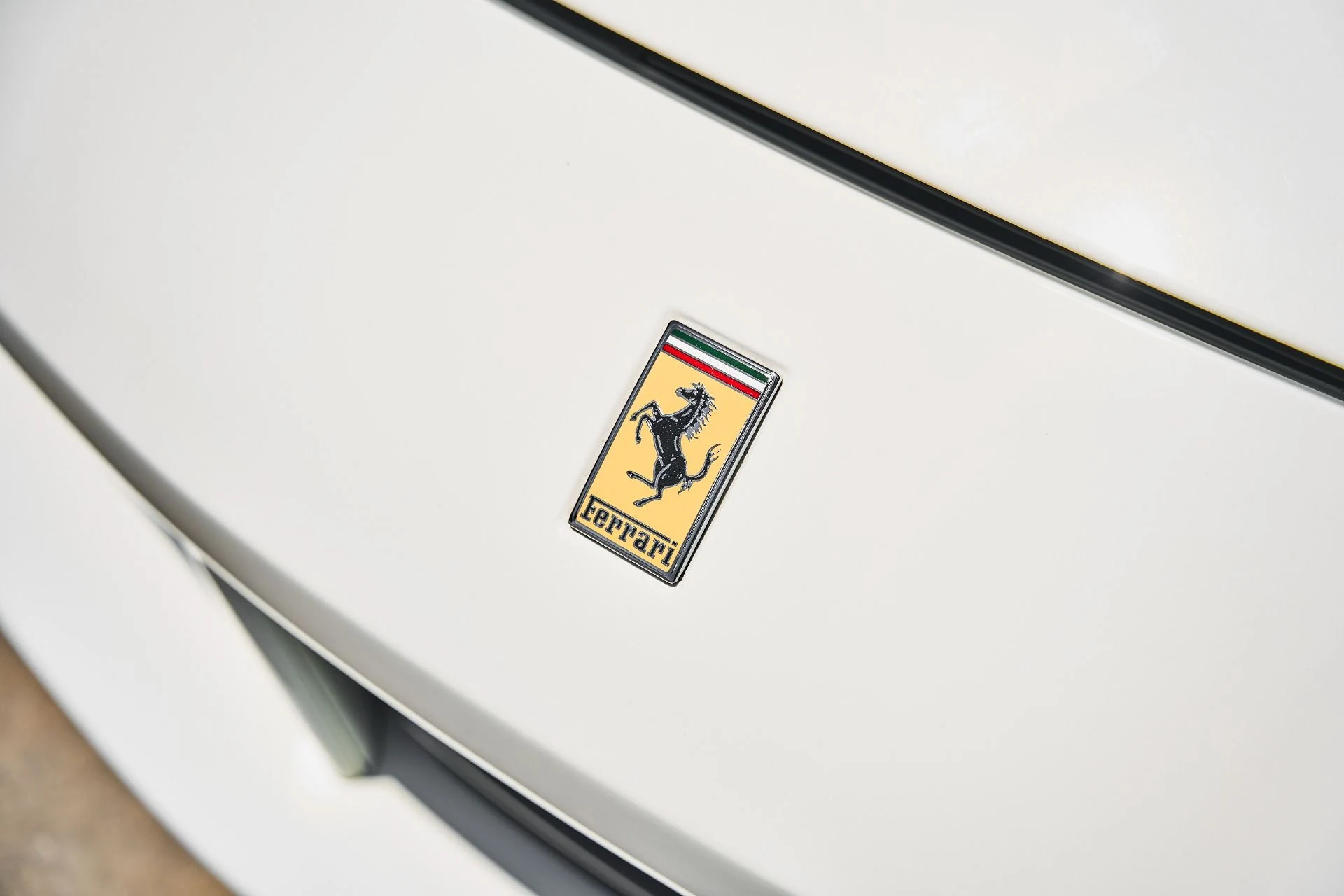 mph006_3646365880_Used_2018_Ferrari_488_GTB_Base_1782869671_e8fc42bdf7