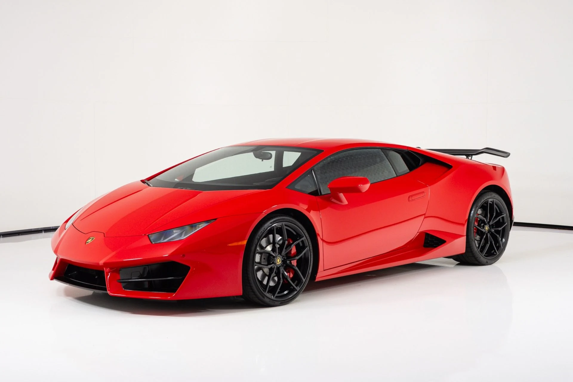 mph006_3646981452_Used_2017_Lamborghini_Huracan_LP_580_2_1787346270_3af7813061