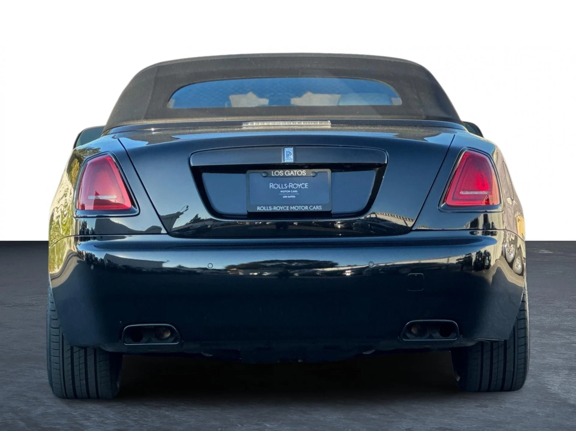 mph006_3655172980_Used_2020_Rolls_Royce_Dawn_1760796557_4c307ea973