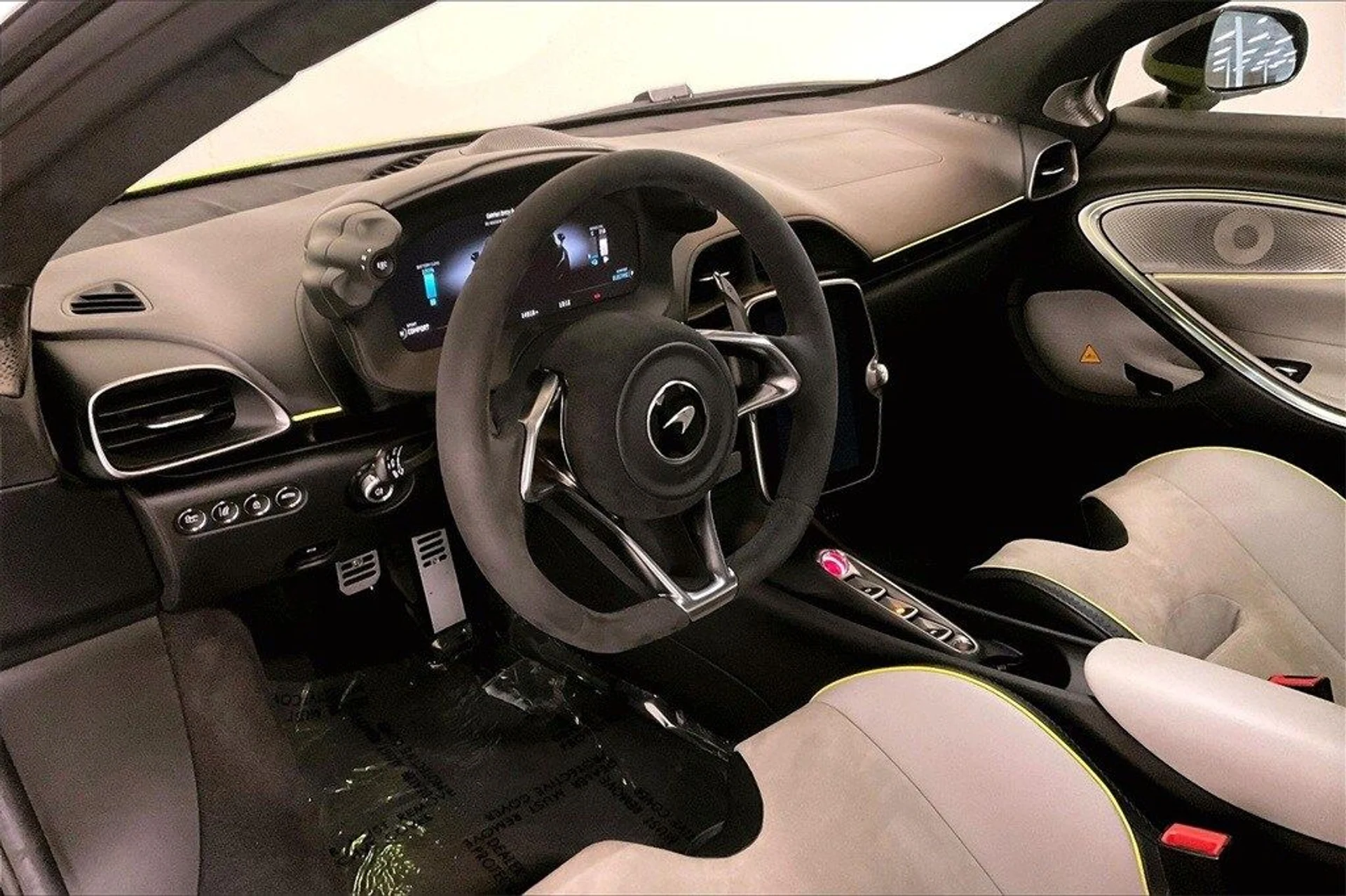 mph006_3658775771_9e5c6cb824b756194d09a1e205524d15x_9e694e7805