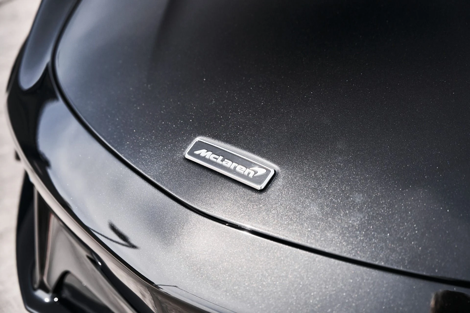 mph006_3660106512_Used_2024_Mc_Laren_Artura_1775583291_e017796dbd