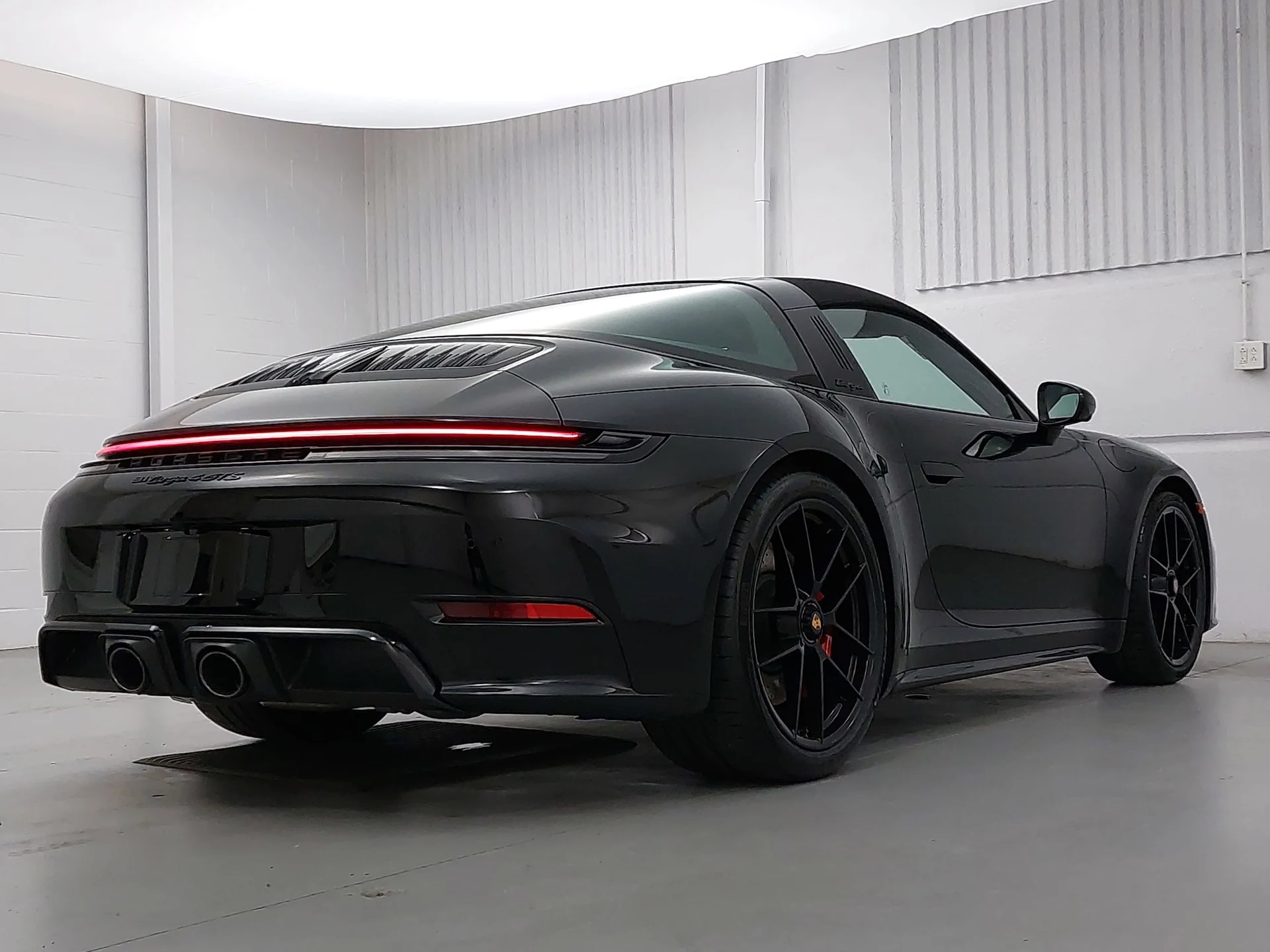 mph006_3660725441_d0e37c484d64726022adf318328ad191x_210441d1c9