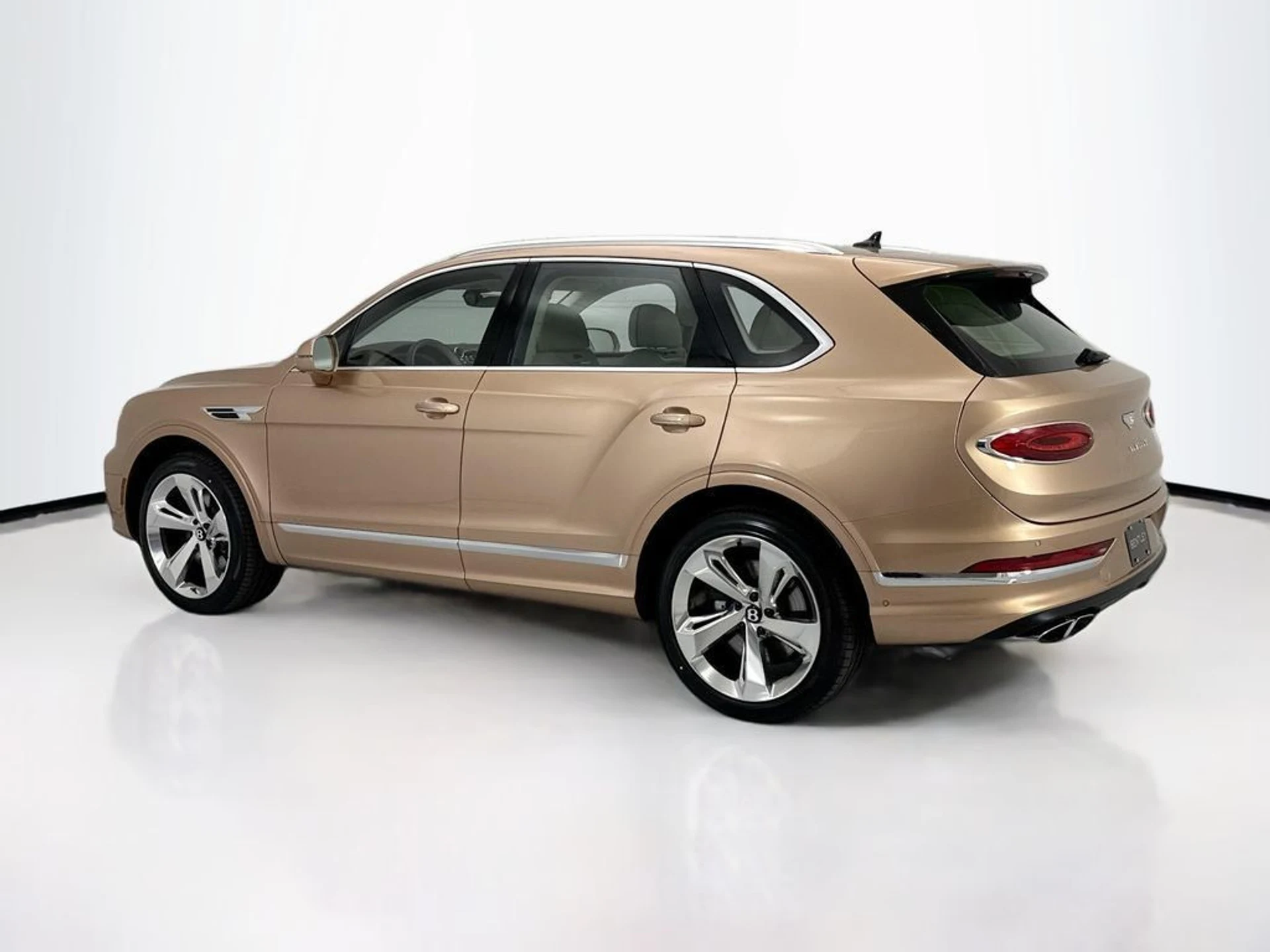 mph006_3661160242_new_2026_bentley_bentayga_8119_23010475_7_1024_ffa8484aa6