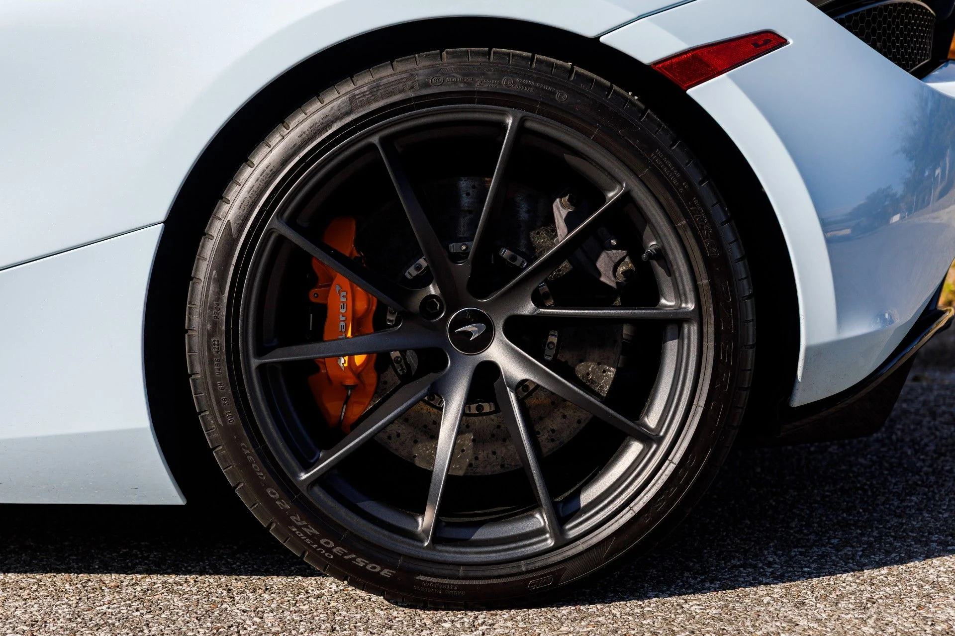 mph006_3677160626_654_p7_l_04cb5a374c