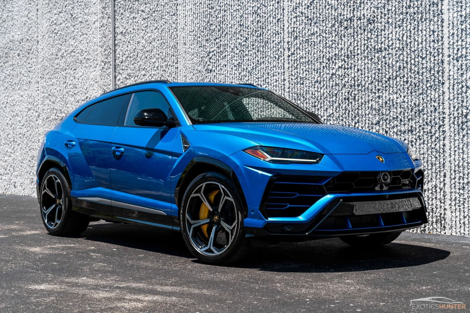 mph006_3679377444_Used_2019_Lamborghini_Urus_HIGH_266_K_Sticker_w_EVERY_Desirable_Option_1683572182_38ca06547c