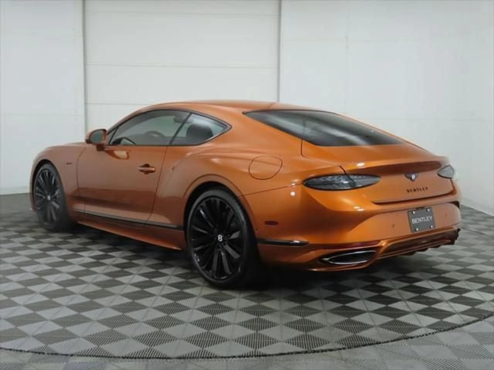 mph006_3679940585_new_2026_bentley_continental_gt_8119_22914837_7_640_80edf43396