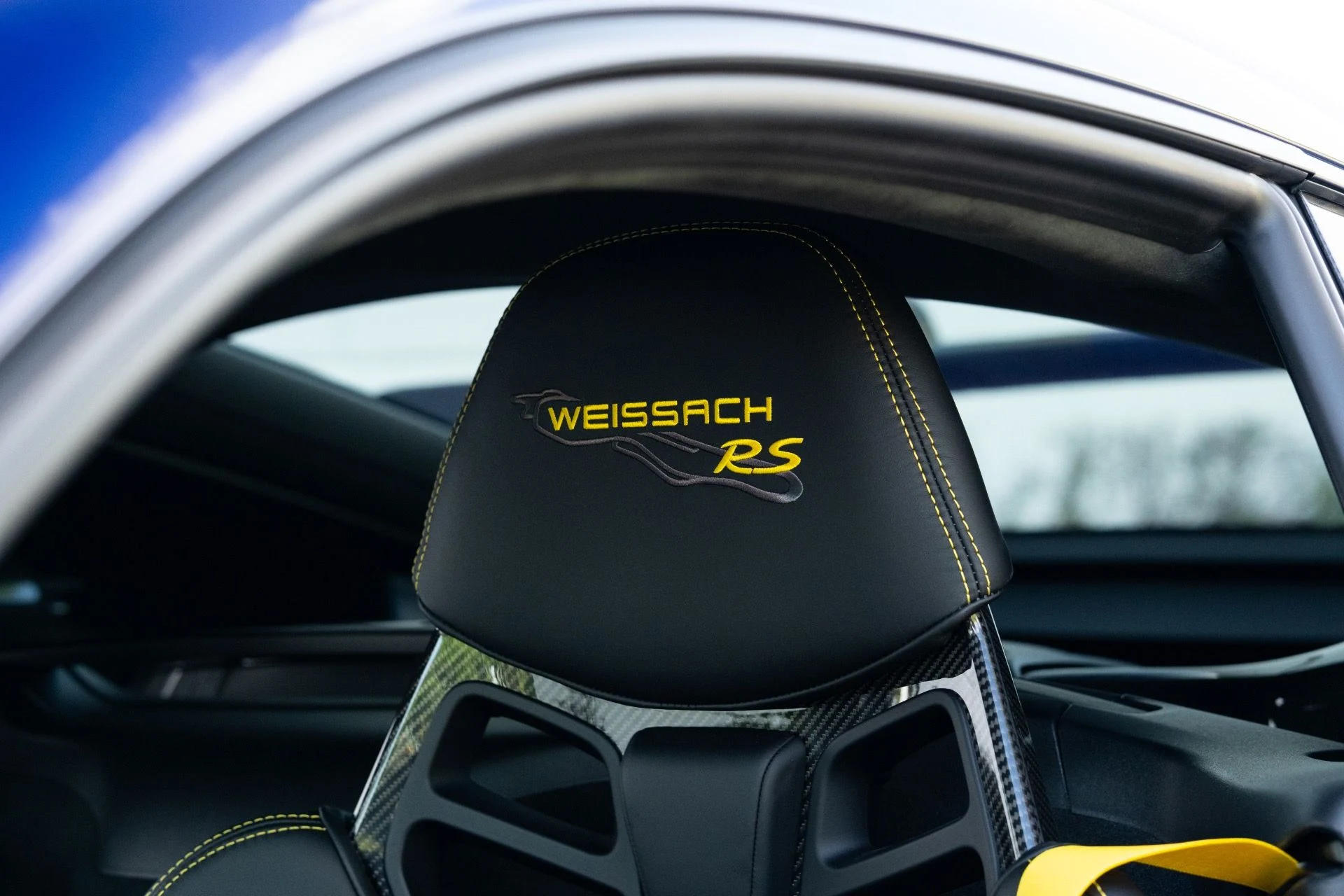 mph006_3680853152_Used_2024_Porsche_718_Cayman_GT_4_RS_1775021157_a672690b73