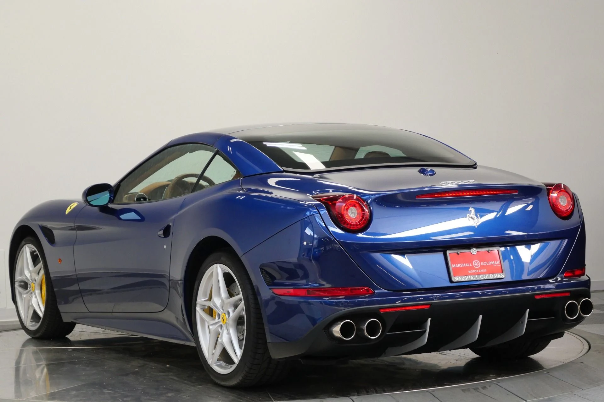 mph006_3683453792_Used_2017_Ferrari_California_T_553_Horsepower_Ventilated_Seats_Low_Miles_1780071789_8cb99778b4