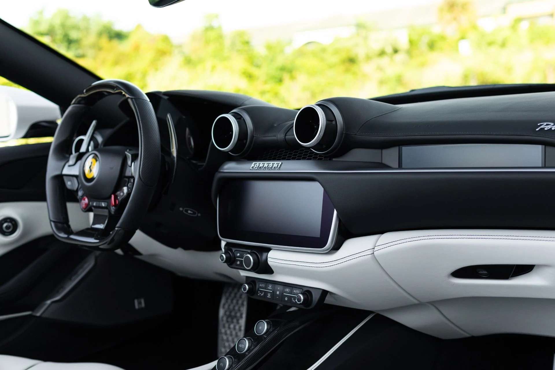 mph006_3683760610_Used_2023_Ferrari_Portofino_M_1766185478_f5593d5ccf