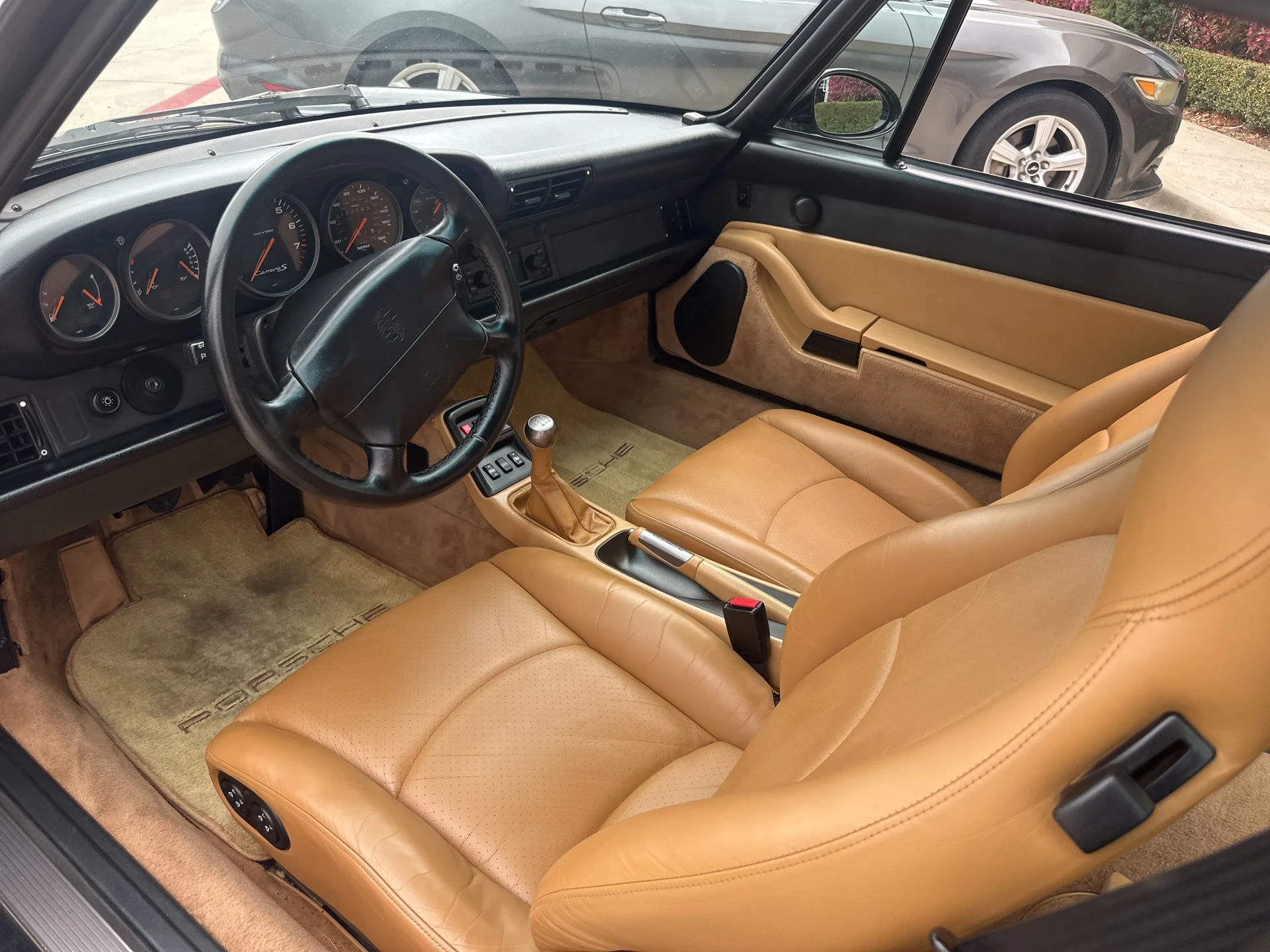 mph006_3691338909_5ae468de9c4b6cd9f3afbc423e4c7721x_9512e49322