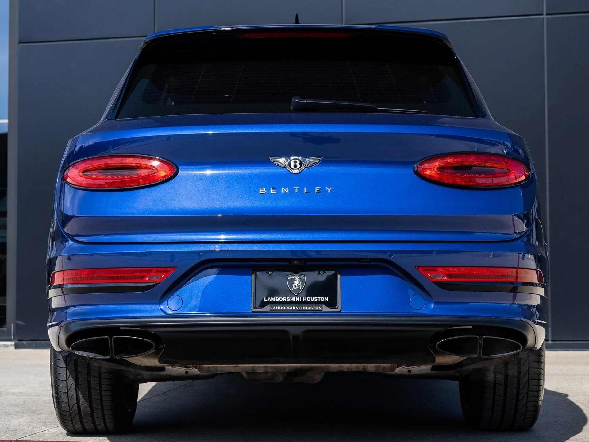 mph006_3705296012_7_e1c3a79488