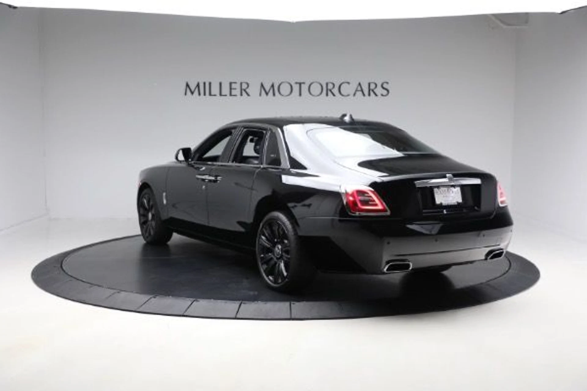 mph006_3724334225_Used_2021_Rolls_Royce_Ghost_da552e6557