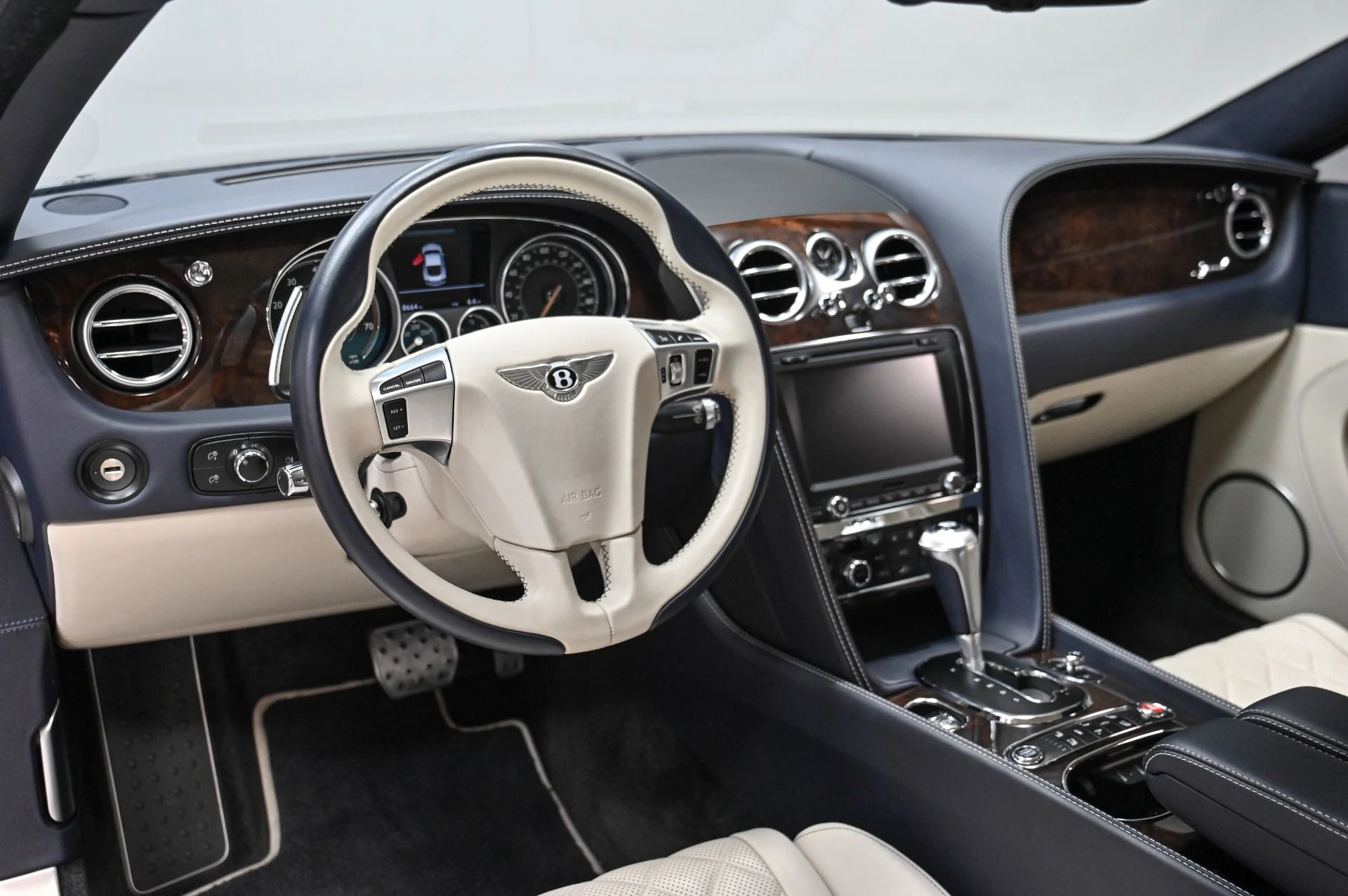 mph006_3727833789_Used_2017_Bentley_Continental_GT_Speed_1758040756_71bffaf5be
