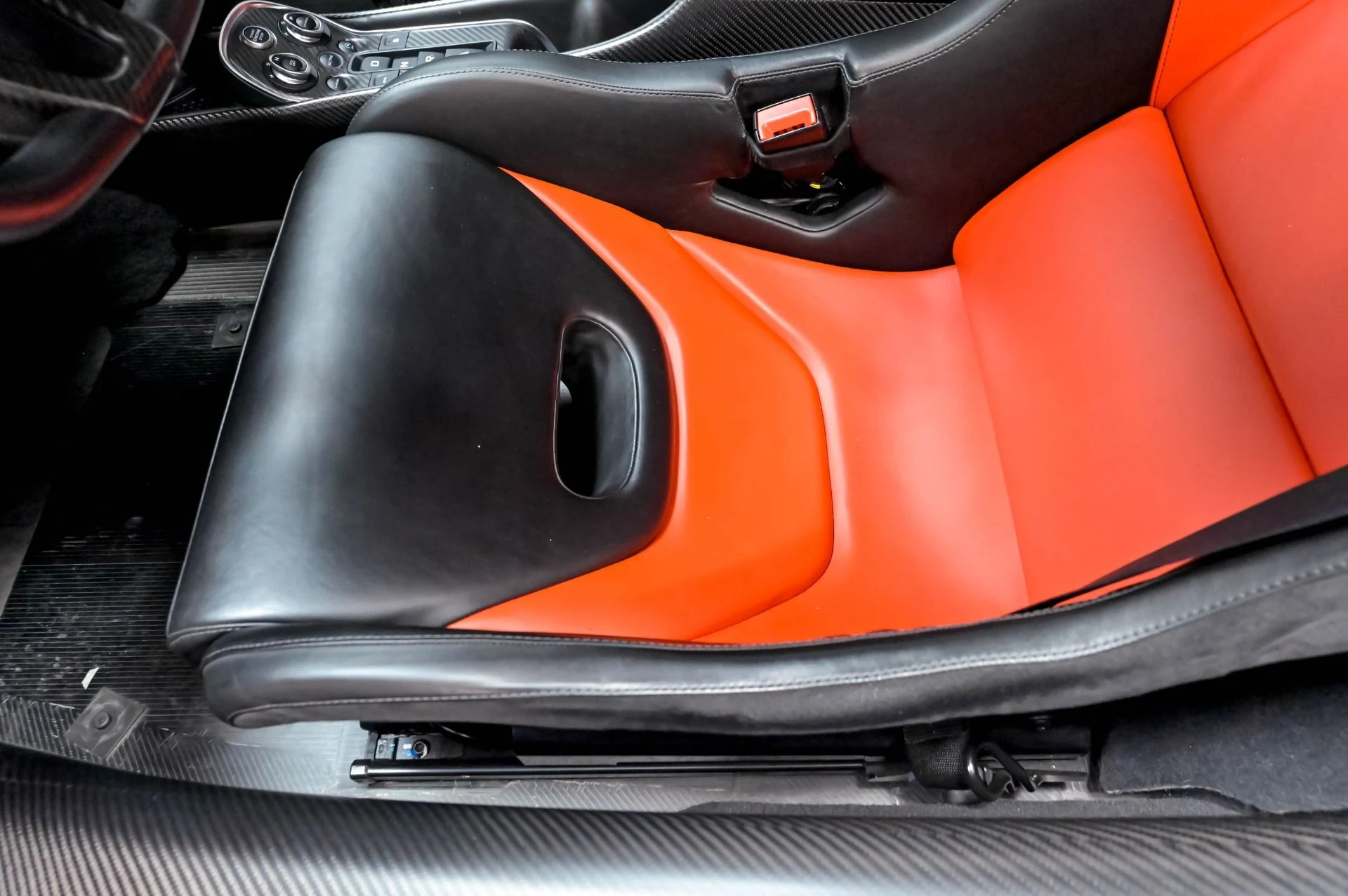 mph006_3728569085_Used_2019_Mc_Laren_600_LT_1780687846_e36051874b