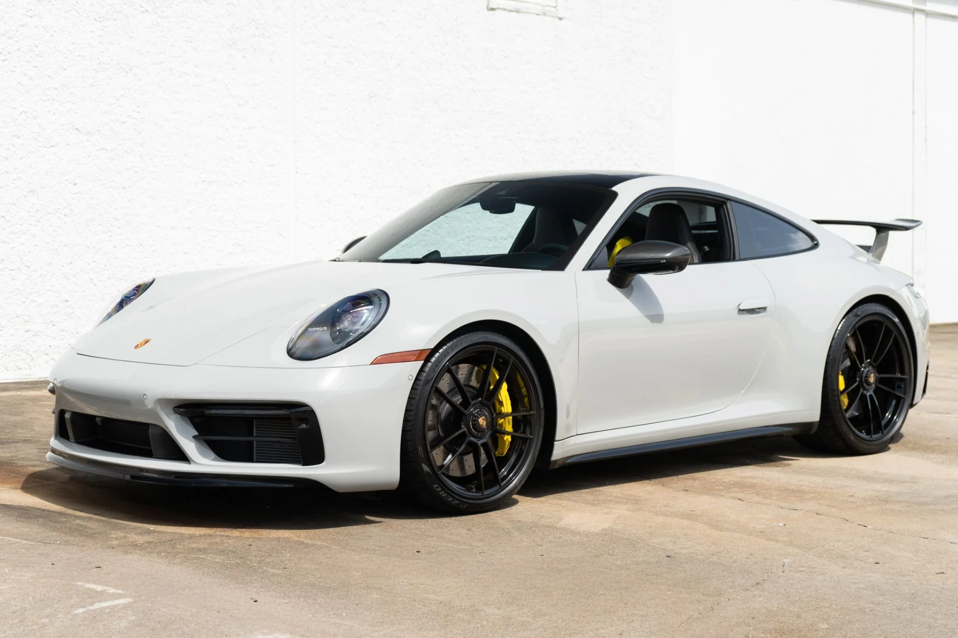mph006_3731470494_Used_2022_Porsche_911_Carrera_GTS_1782754796_ea4c07662e