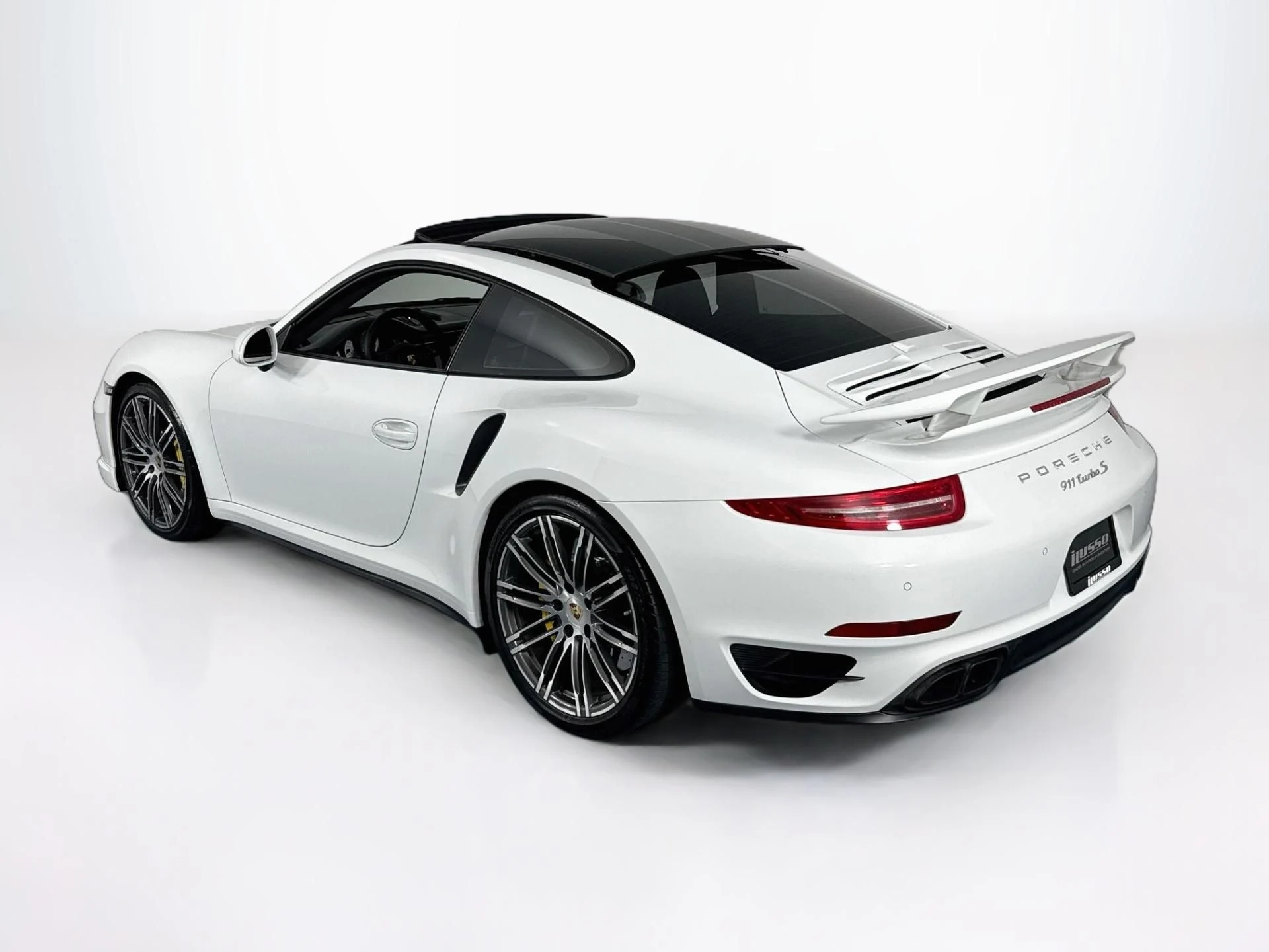 mph006_3733405103_Used_2014_Porsche_911_Turbo_S_1791570325_160290fff6