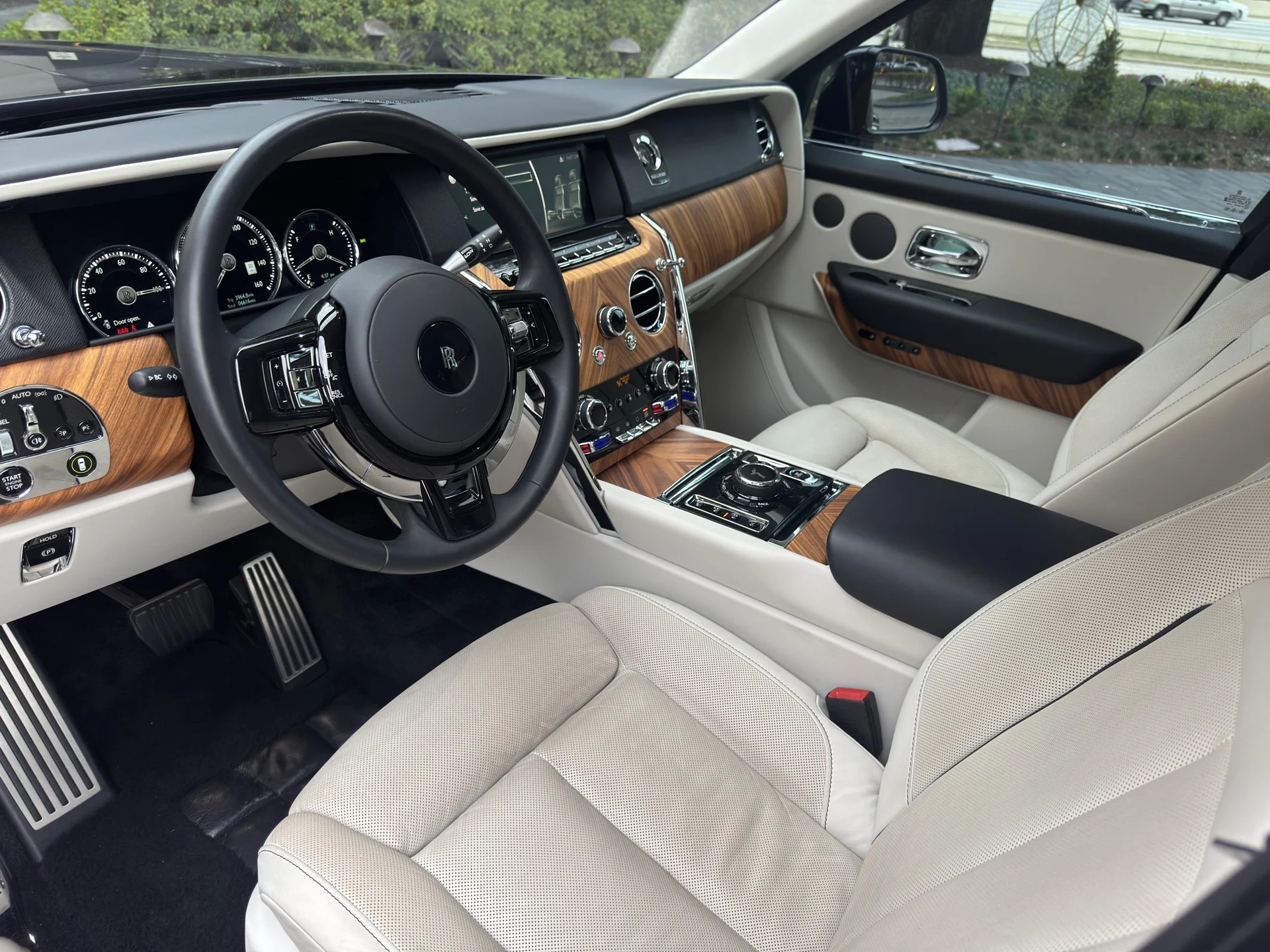 mph006_3735692254_477619797_692b1ab6f44dd225a9c41b6a_399d9825f2