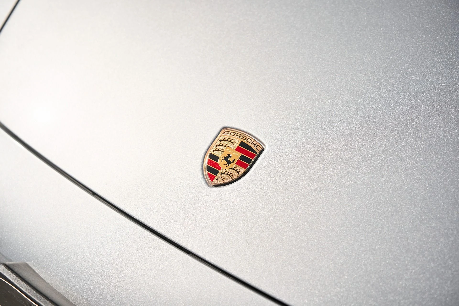 mph006_3737466141_Used_2024_Porsche_911_Carrera_GTS_1759986587_080942d032