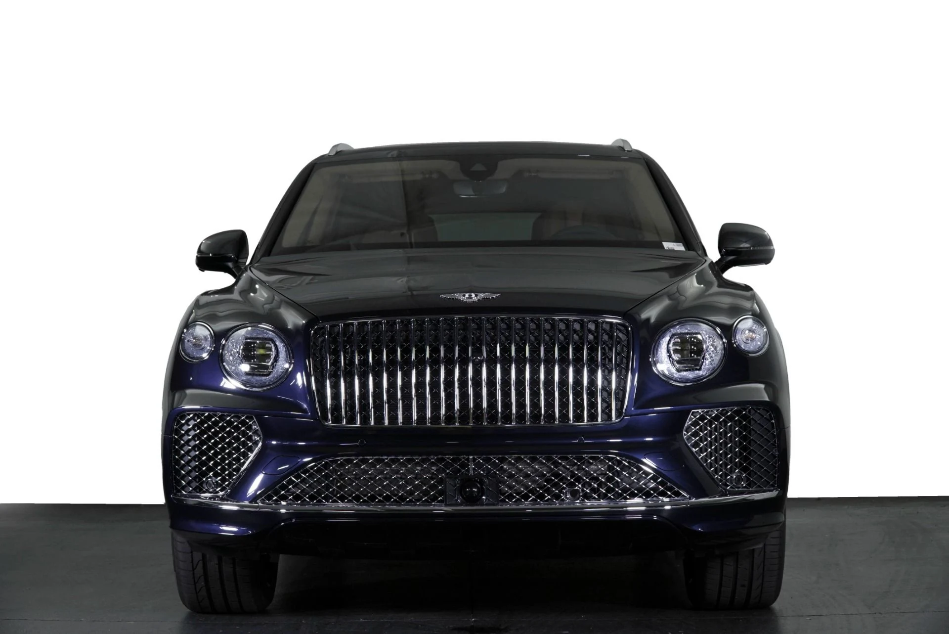 mph006_3744124077_New_2025_Bentley_Bentayga_Azure_1765905550_fce4b918ef