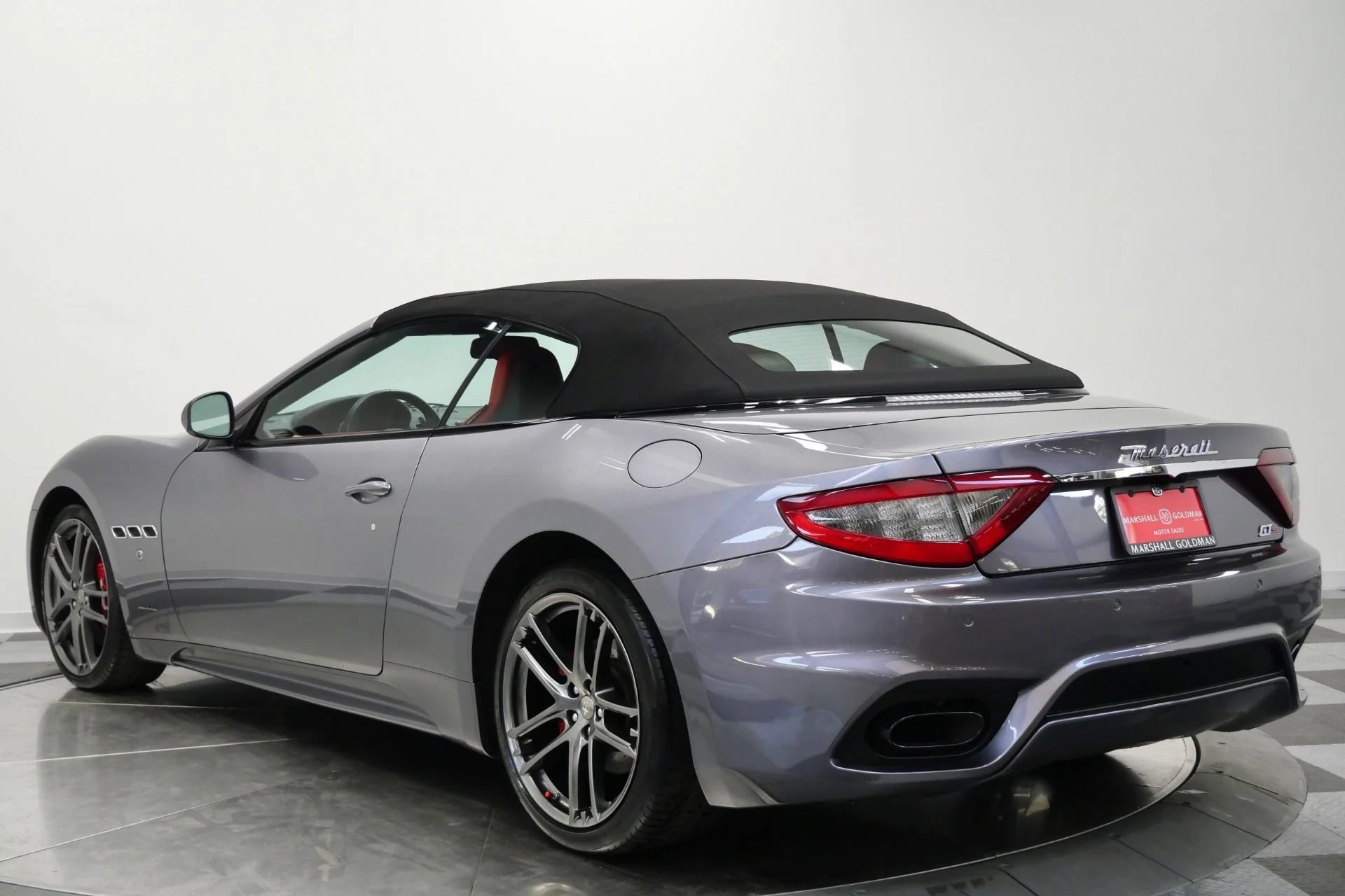 mph006_3747381076_Used_2019_Maserati_Gran_Turismo_Convertible_Sport_Rare_Color_Carbon_Fiber_Interior_Trim_1773689122_69a3e376a8