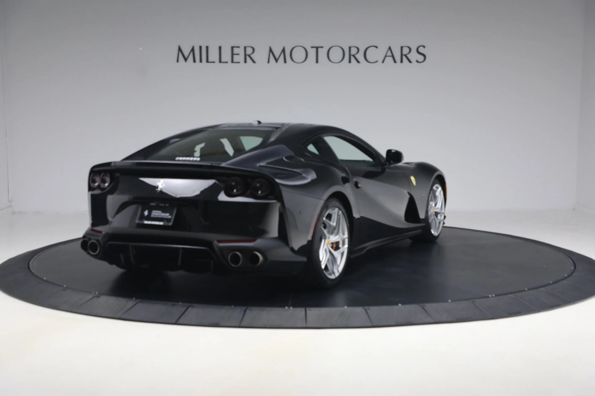mph006_3749271696_Used_2019_Ferrari_812_Superfast_1776271226_a921b56ab9