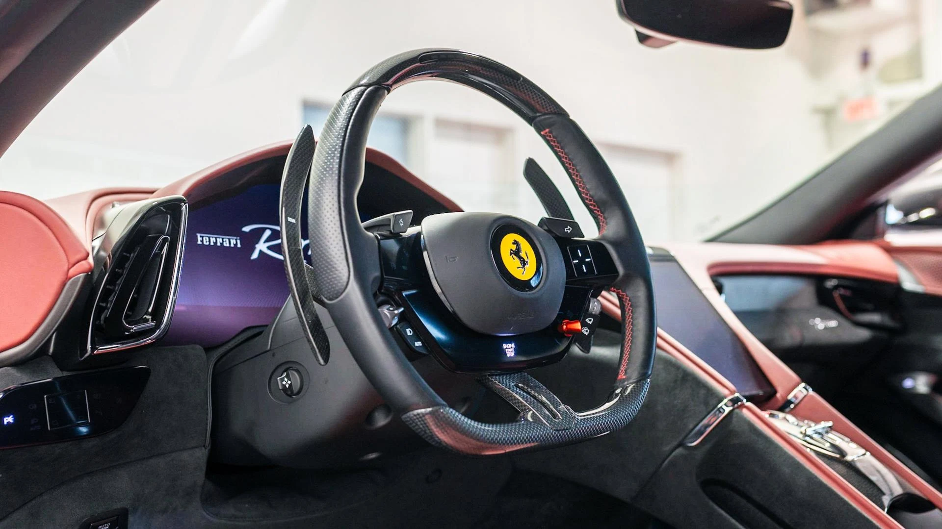 mph006_3750637913_Used_2022_Ferrari_Roma_1782923101_e3fc39b9e7