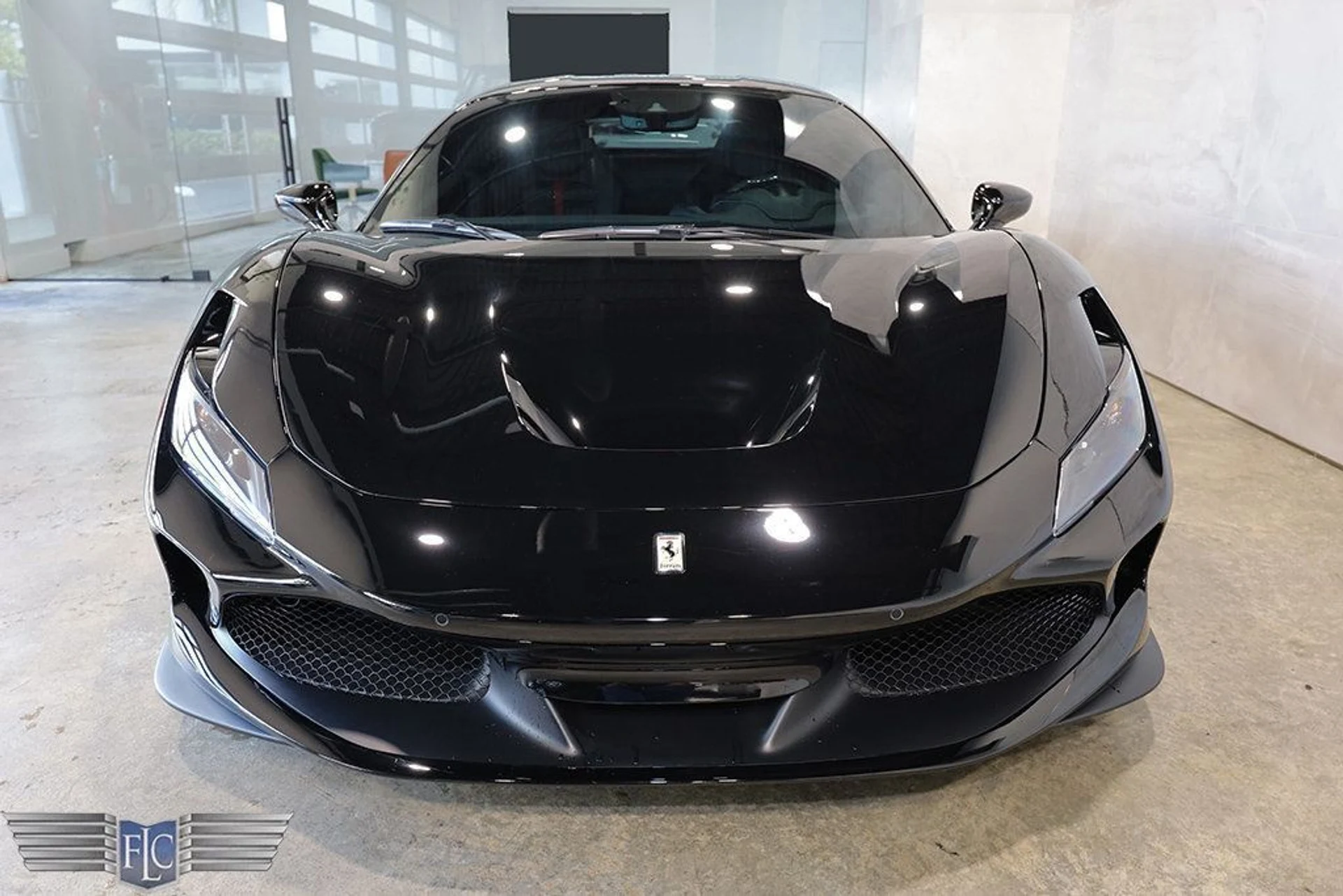 mph006_3758606231_used_2020_ferrari_f8_tributo_coupe_9689_22960423_7_1024_6cf3b45d75