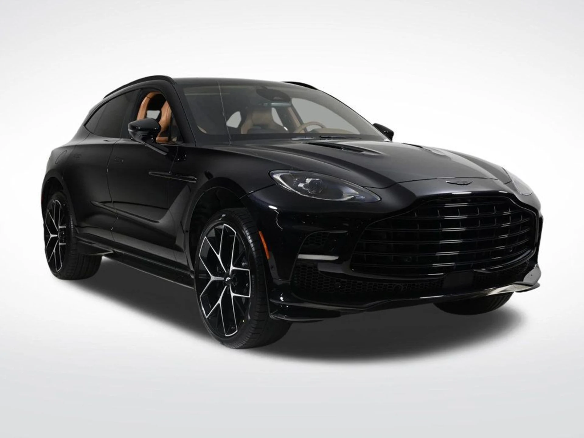 mph006_3759615564_new_2026_aston_martin_dbx_707awd_11350_22969436_7_1024_b678ded9be