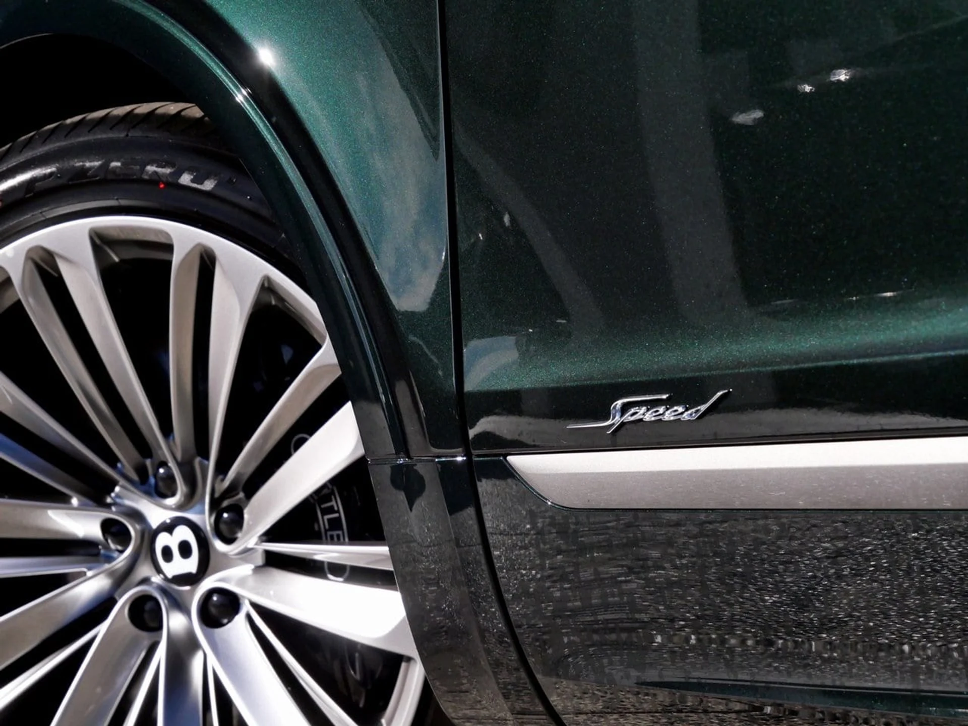 mph006_3764913740_8ae68925d1204f1cd080ad5fc90f3616x_9fb75d8175