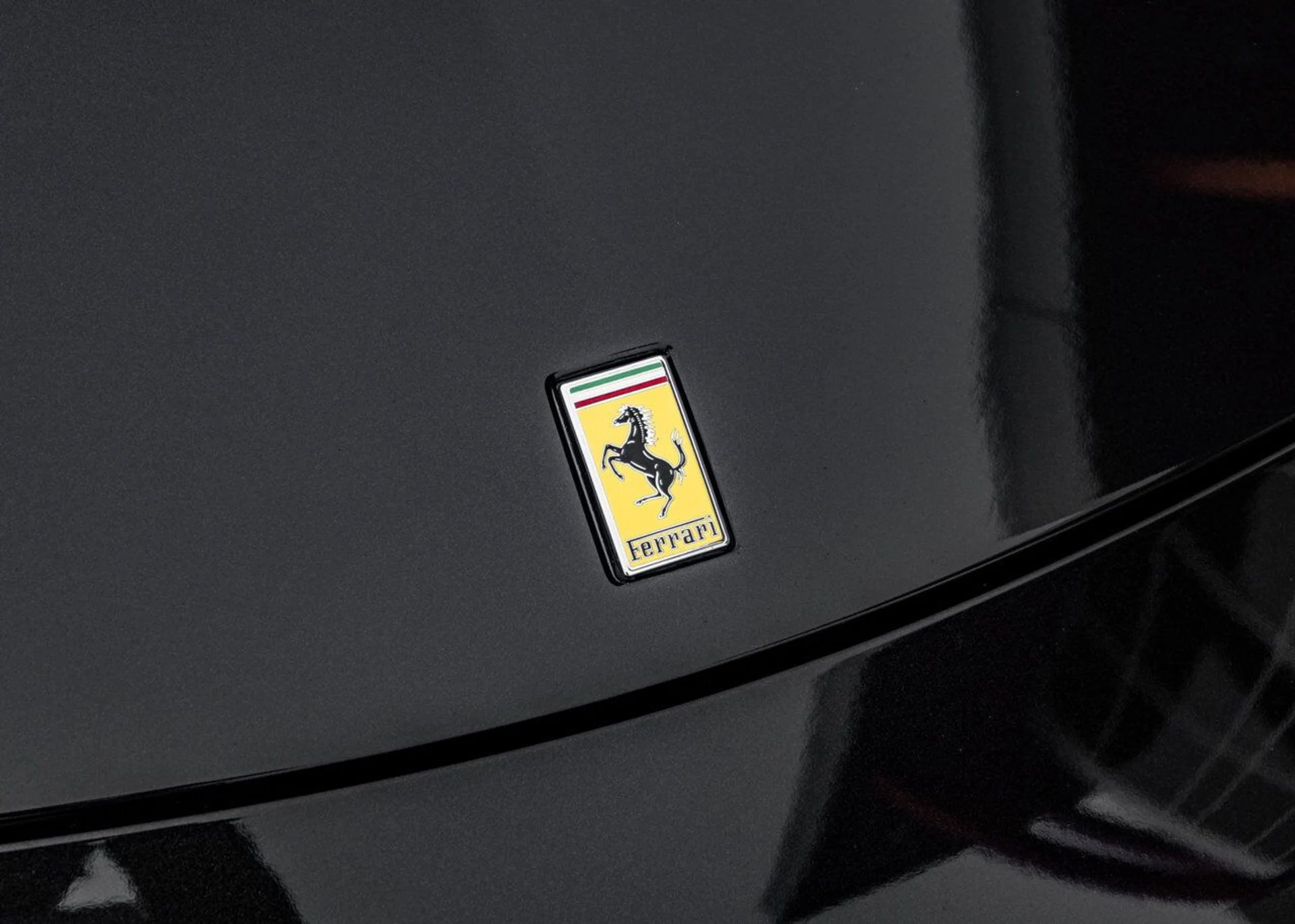 mph006_3766644578_ferrari_458_italia_2015_105133175e
