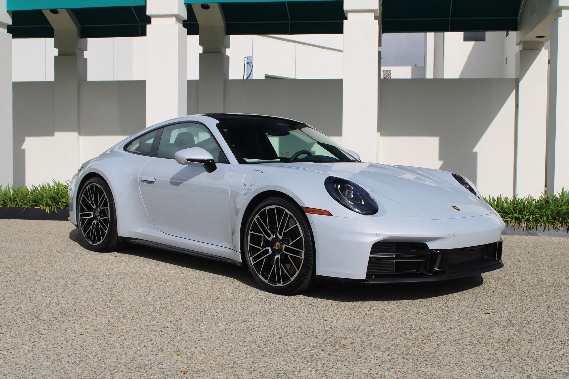 mph006_3779200023_49be440adc6f3a9e238481d532002a25x_c7c718e8ca