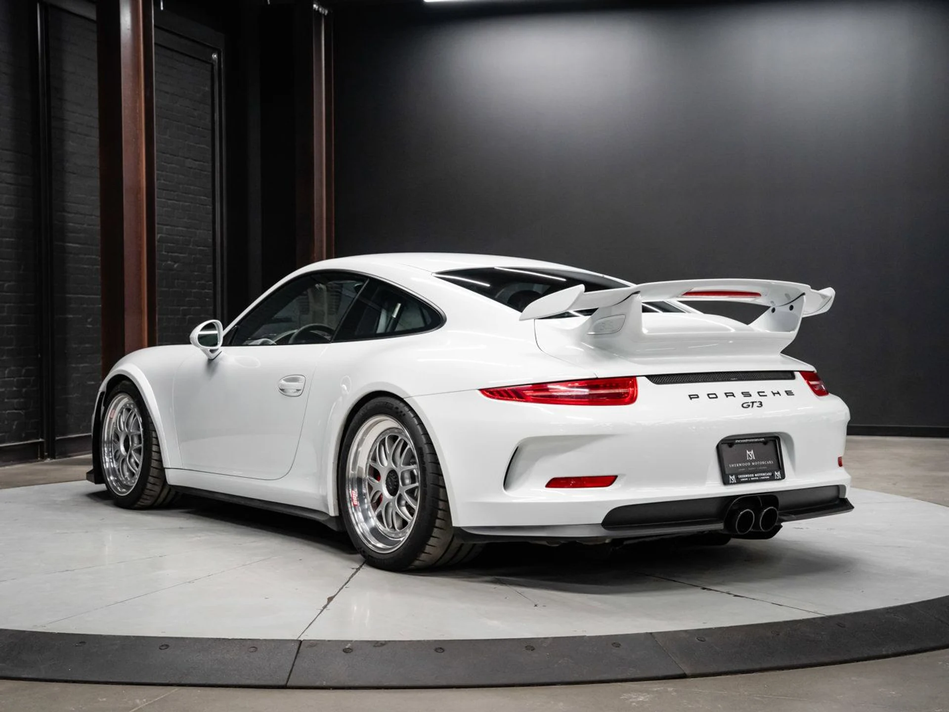 mph006_3783955280_porsche_911_2015_601a012326