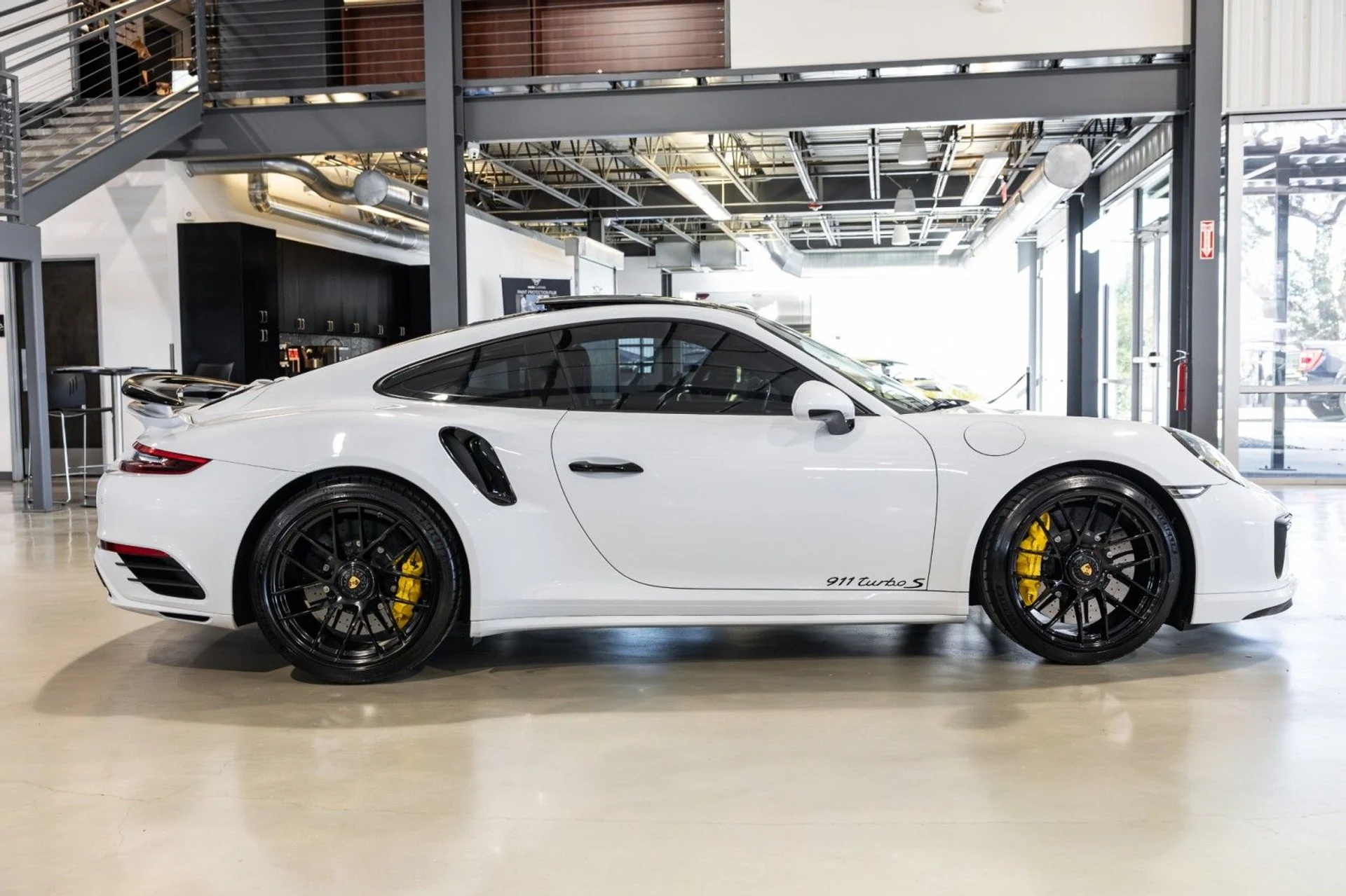 mph006_3785001862_UQ_ab4b87a0e8