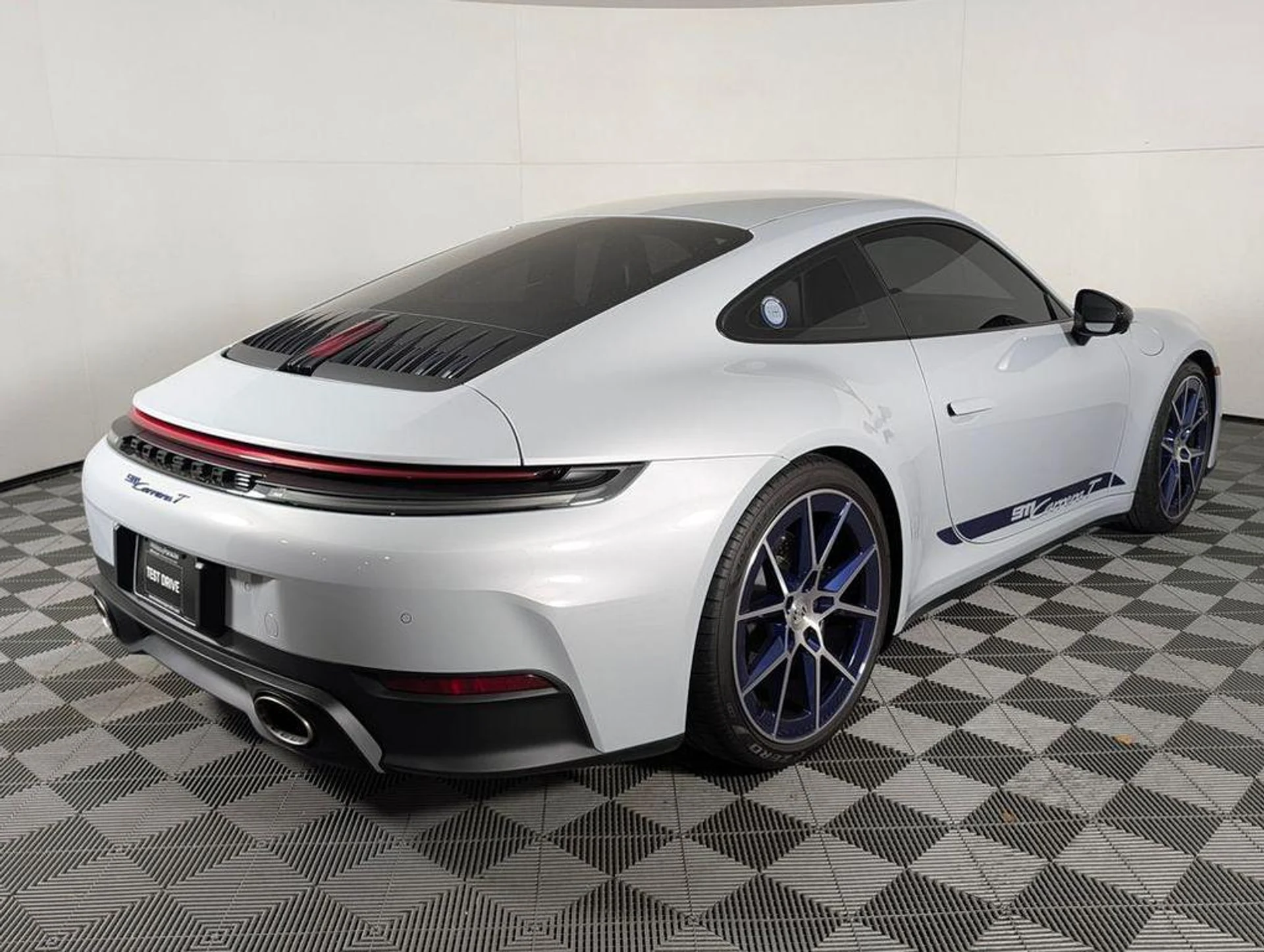 mph006_378933920_P4ewt_KZ_Tw_zb_P_Wfwva70f_E9uje_I_31a8be156b