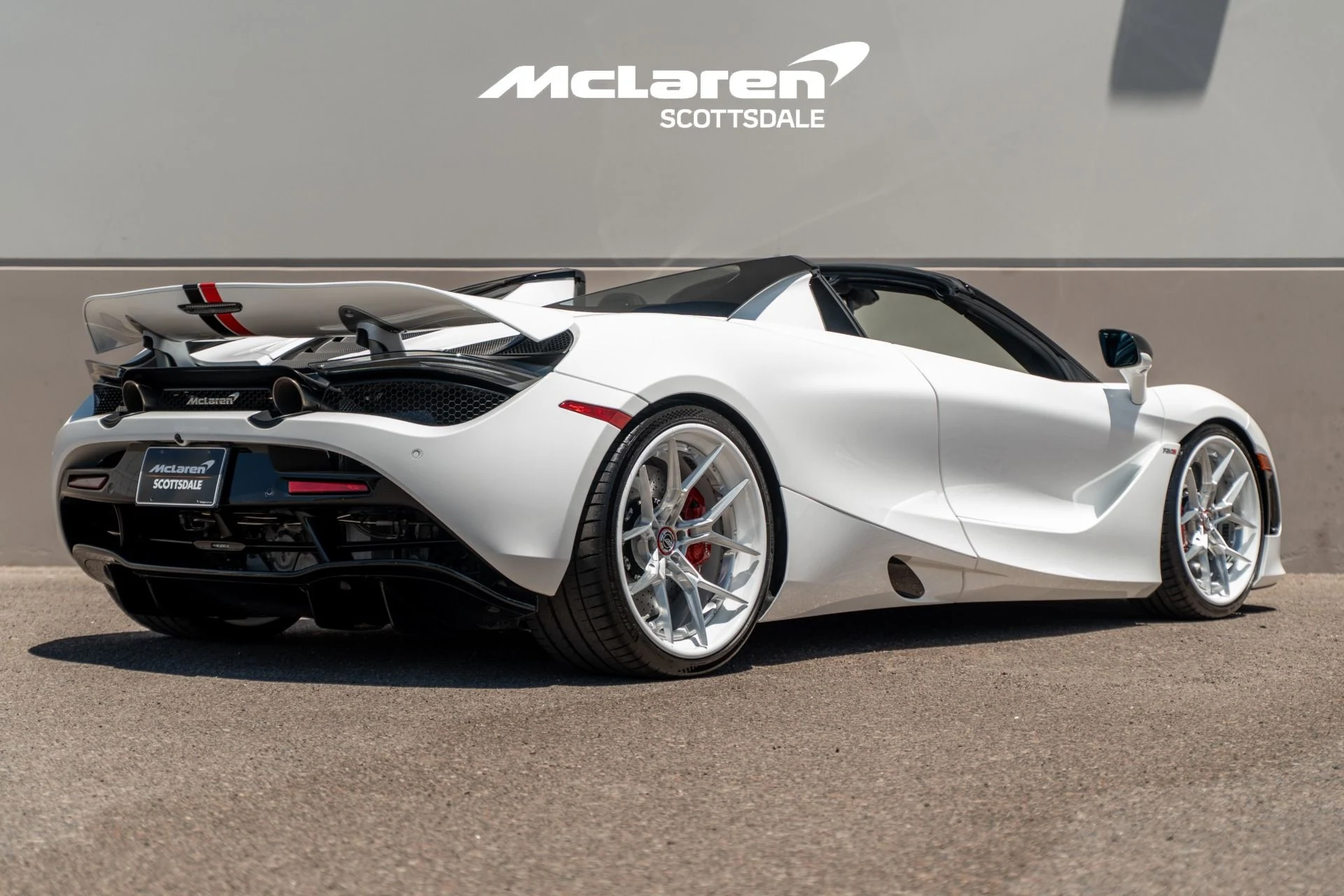 mph006_3789609052_Used_2023_MCLAREN_720_S_SPIDER_Performance_1753564669_2a55db52c7